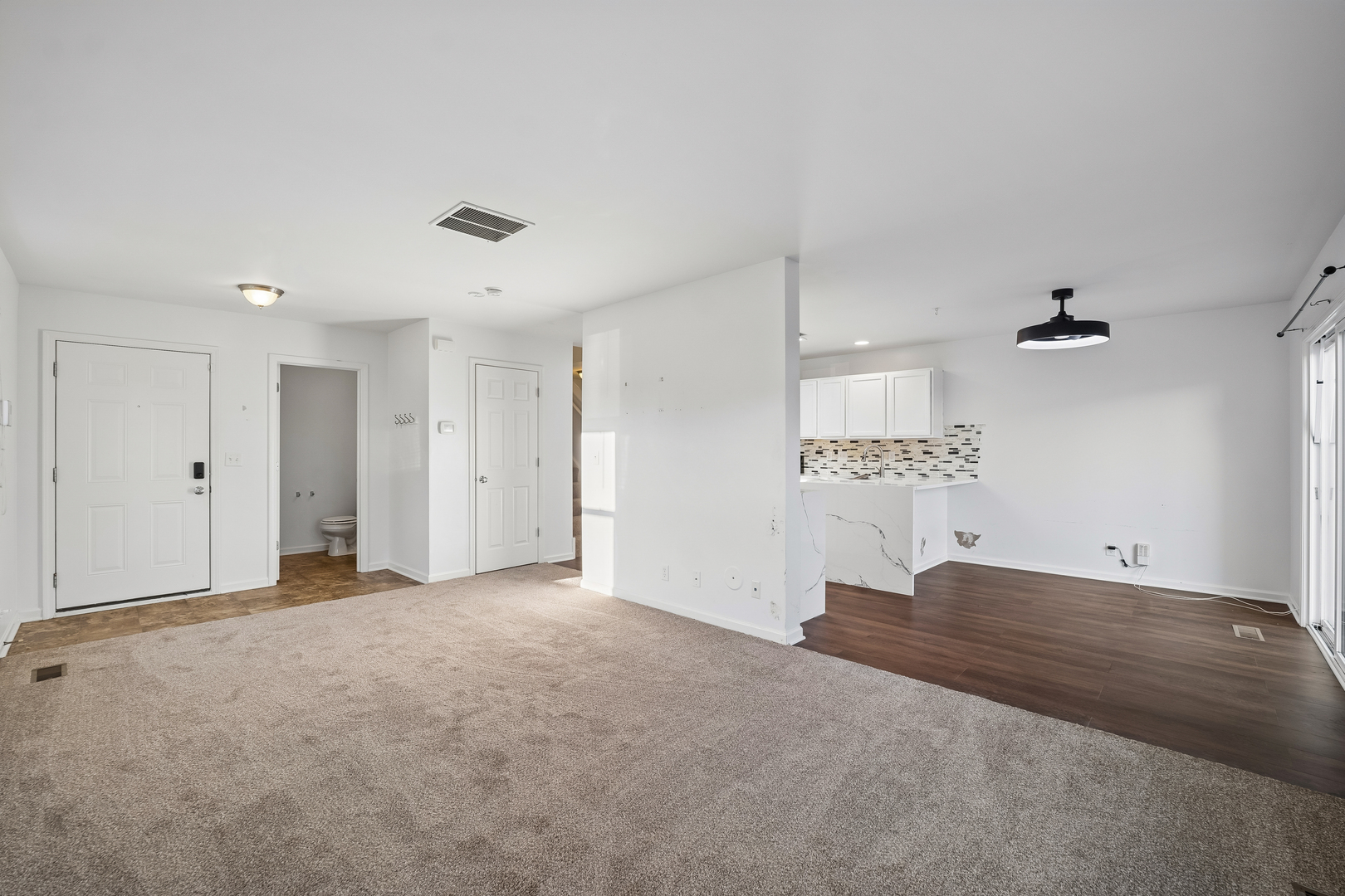 2641 Carlisle Lane
