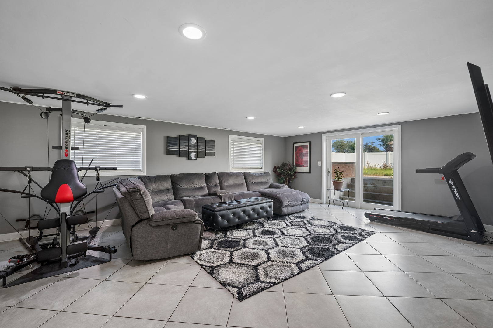 8560 W Clara Drive