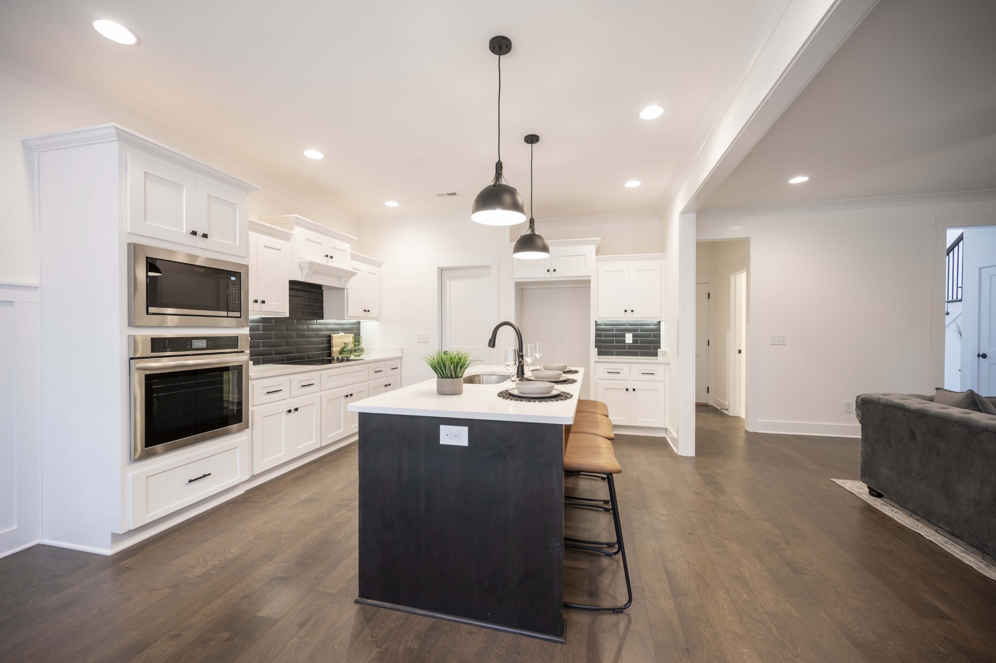 807 Becham Kenneth Circle