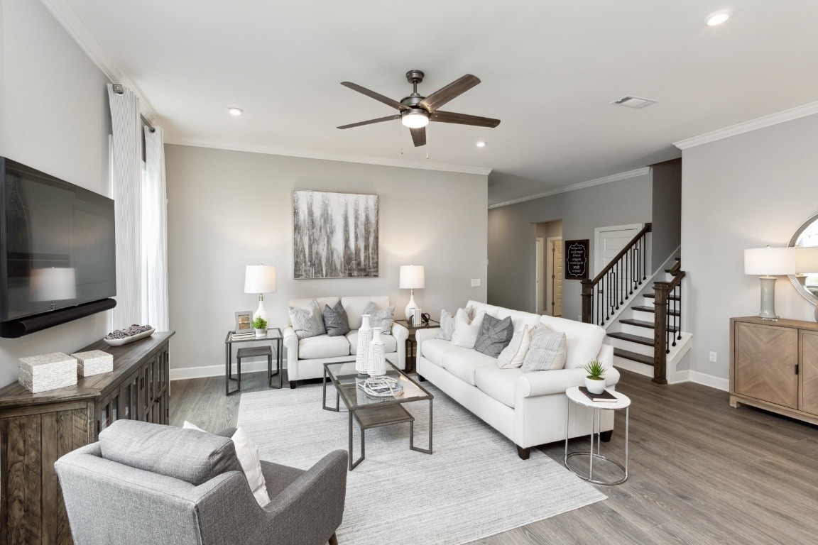 1458 Autumn Leaf Lane