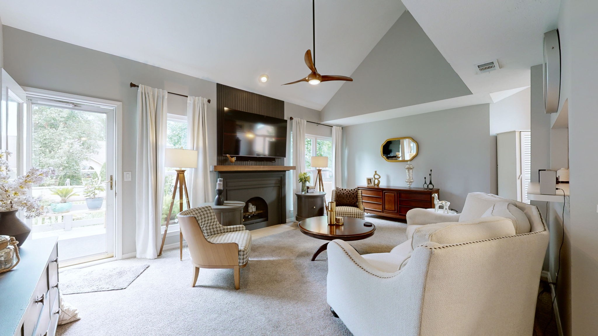 495 Creek Pt