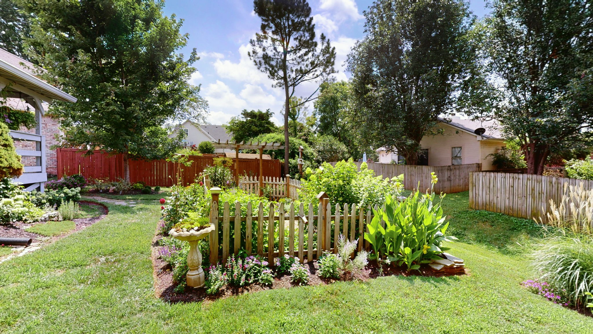 495 Creek Pt