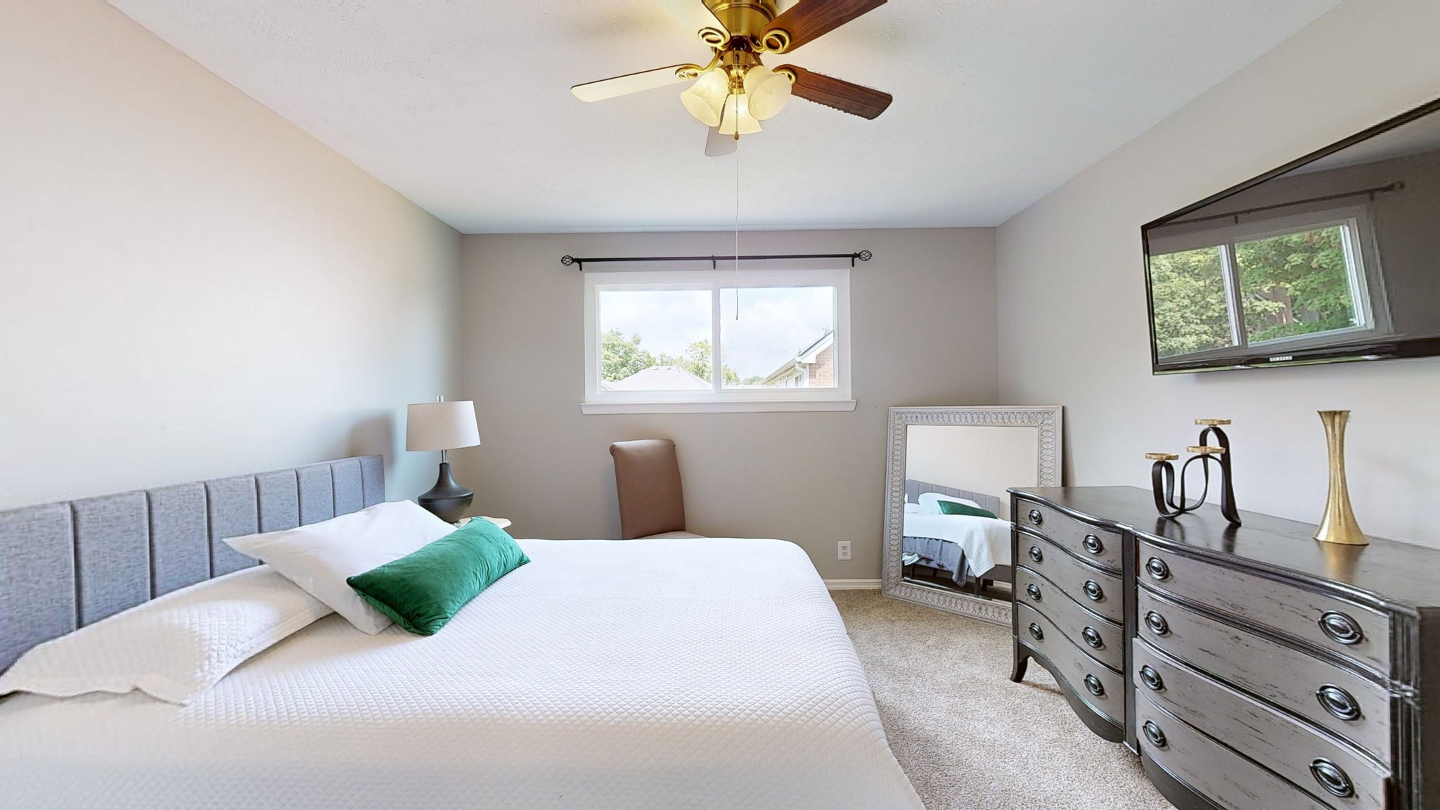 495 Creek Pt