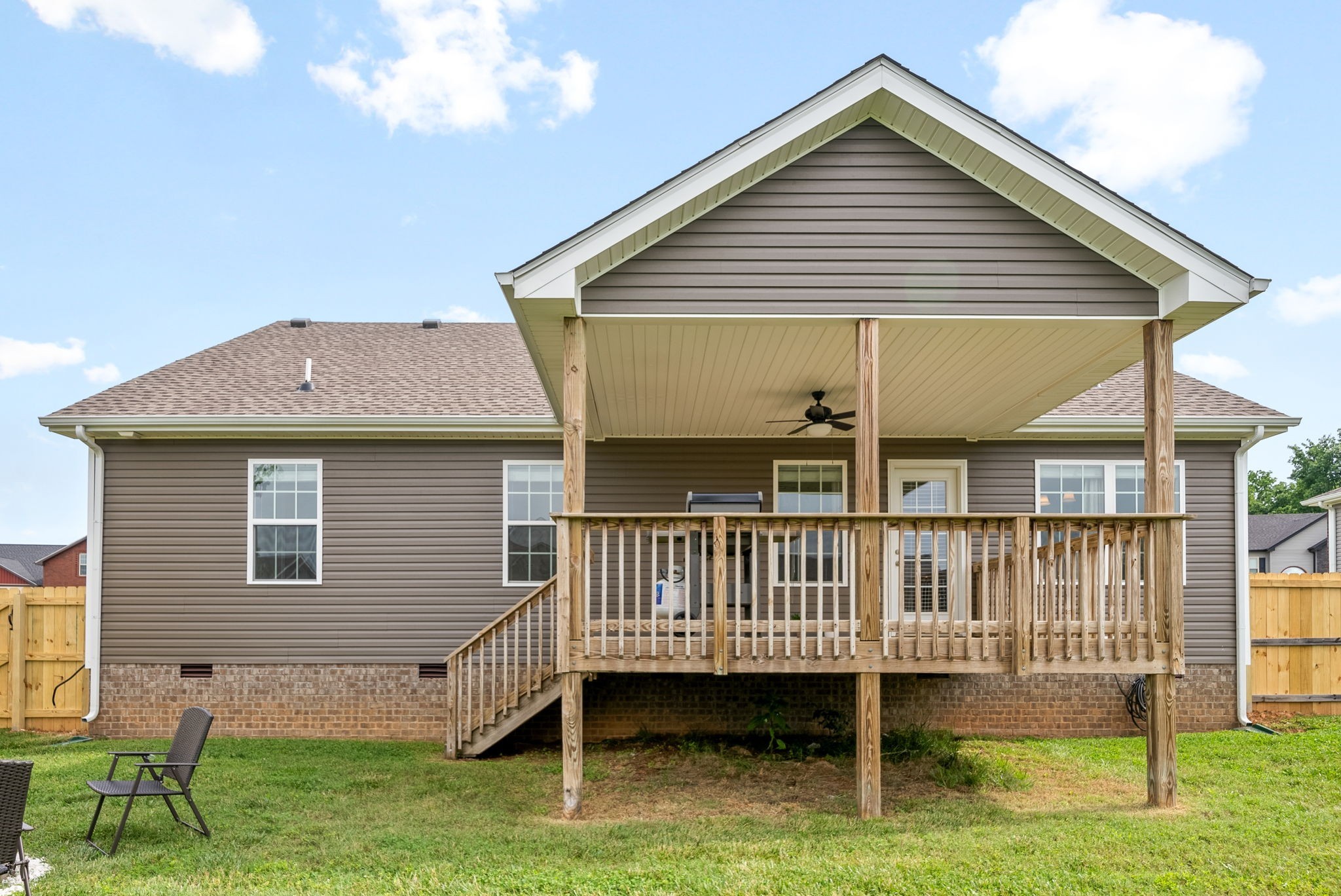 1024 Charles Thomas Dr