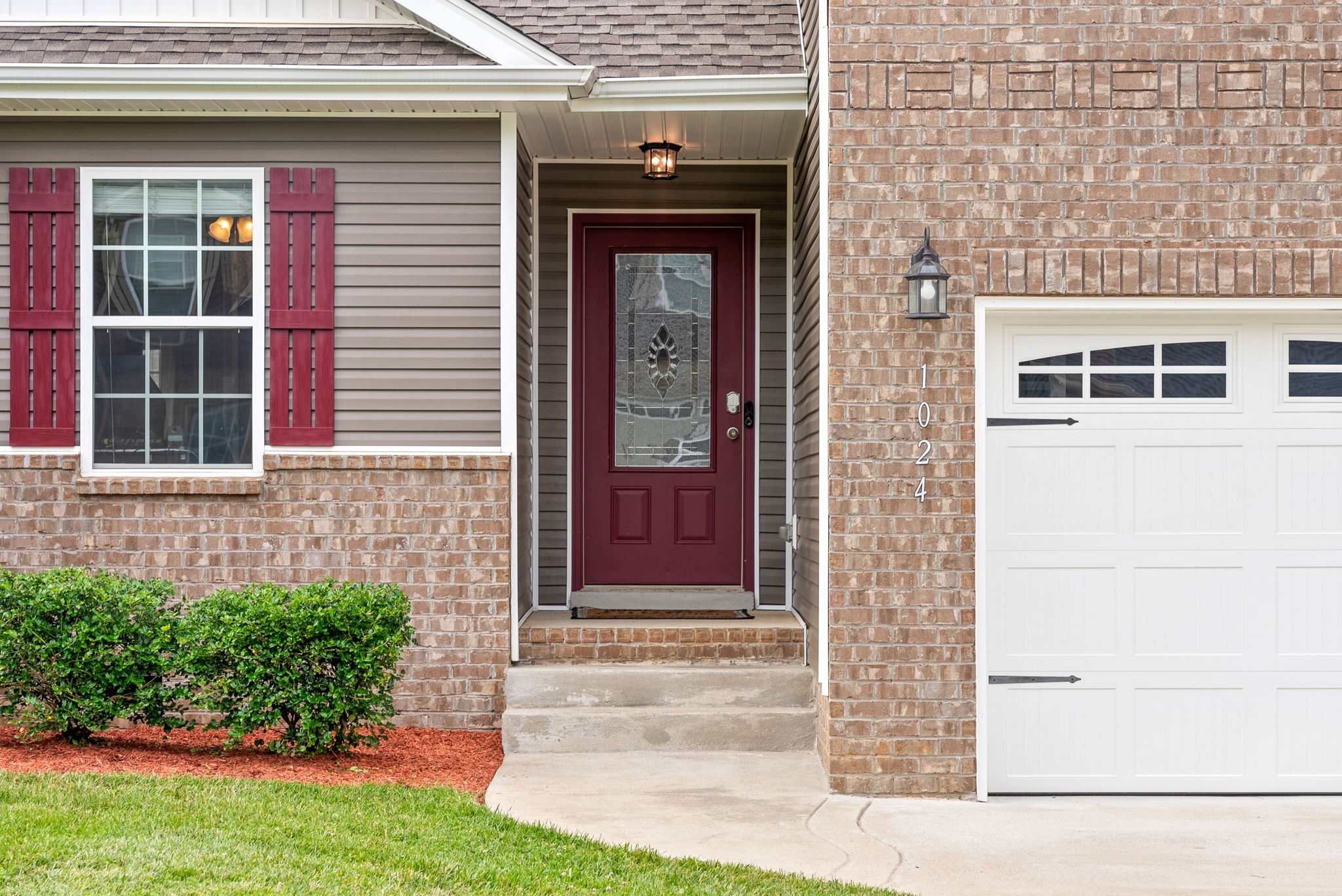 1024 Charles Thomas Dr