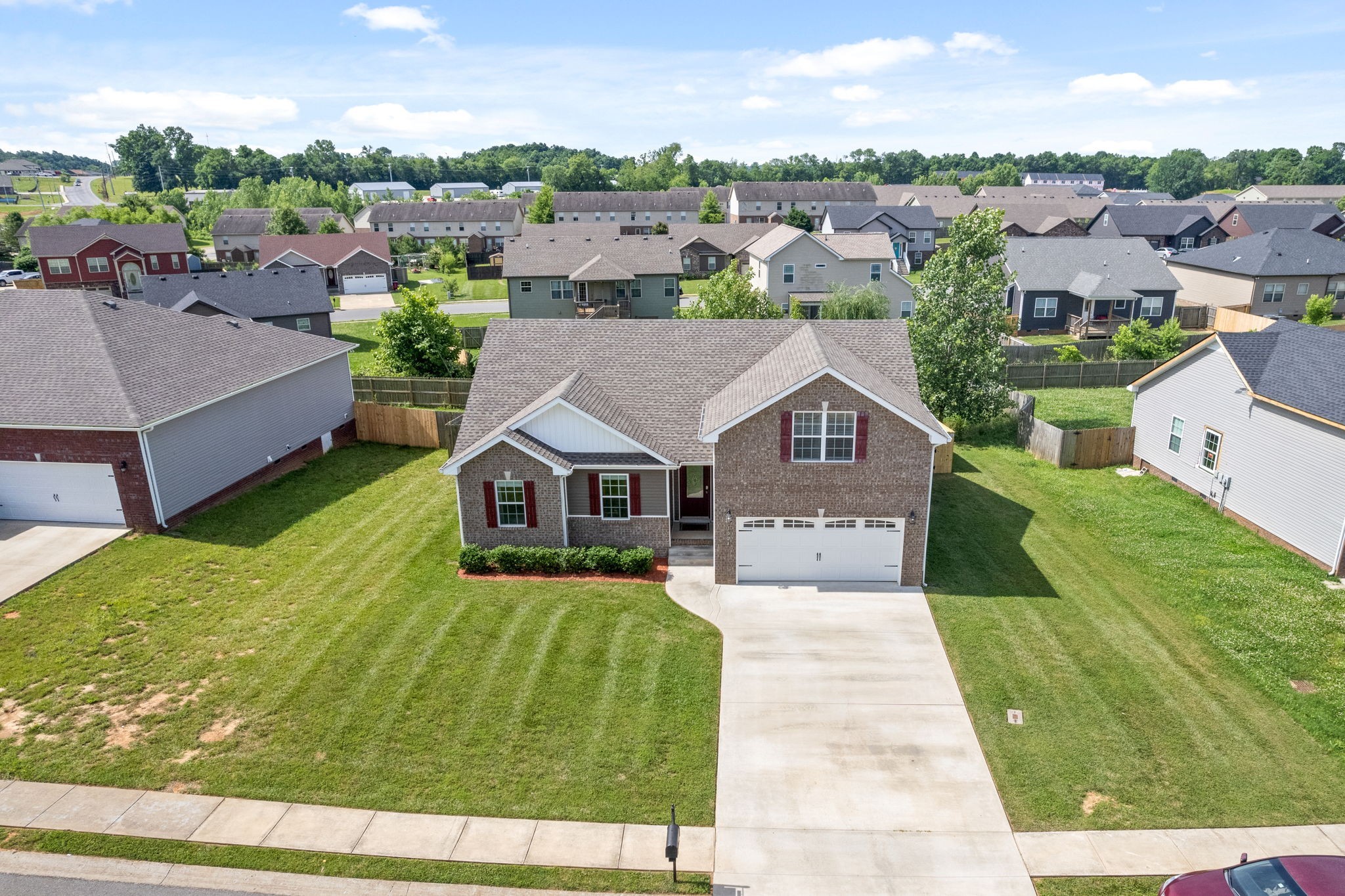 1024 Charles Thomas Dr