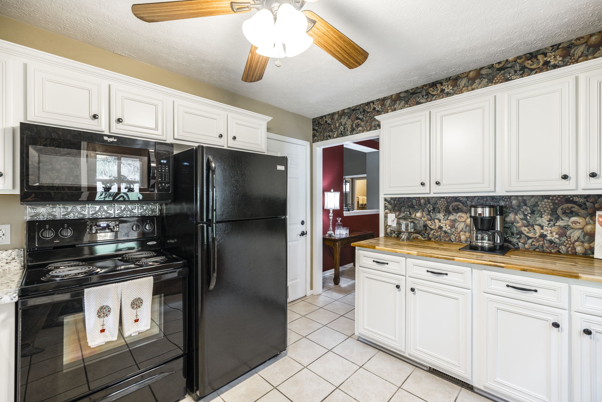 703 Cynthia Ct