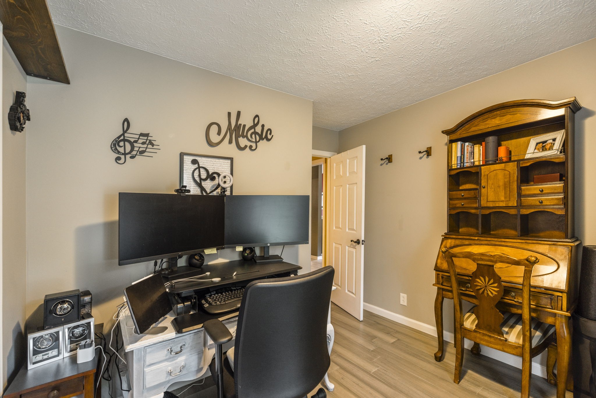 703 Cynthia Ct