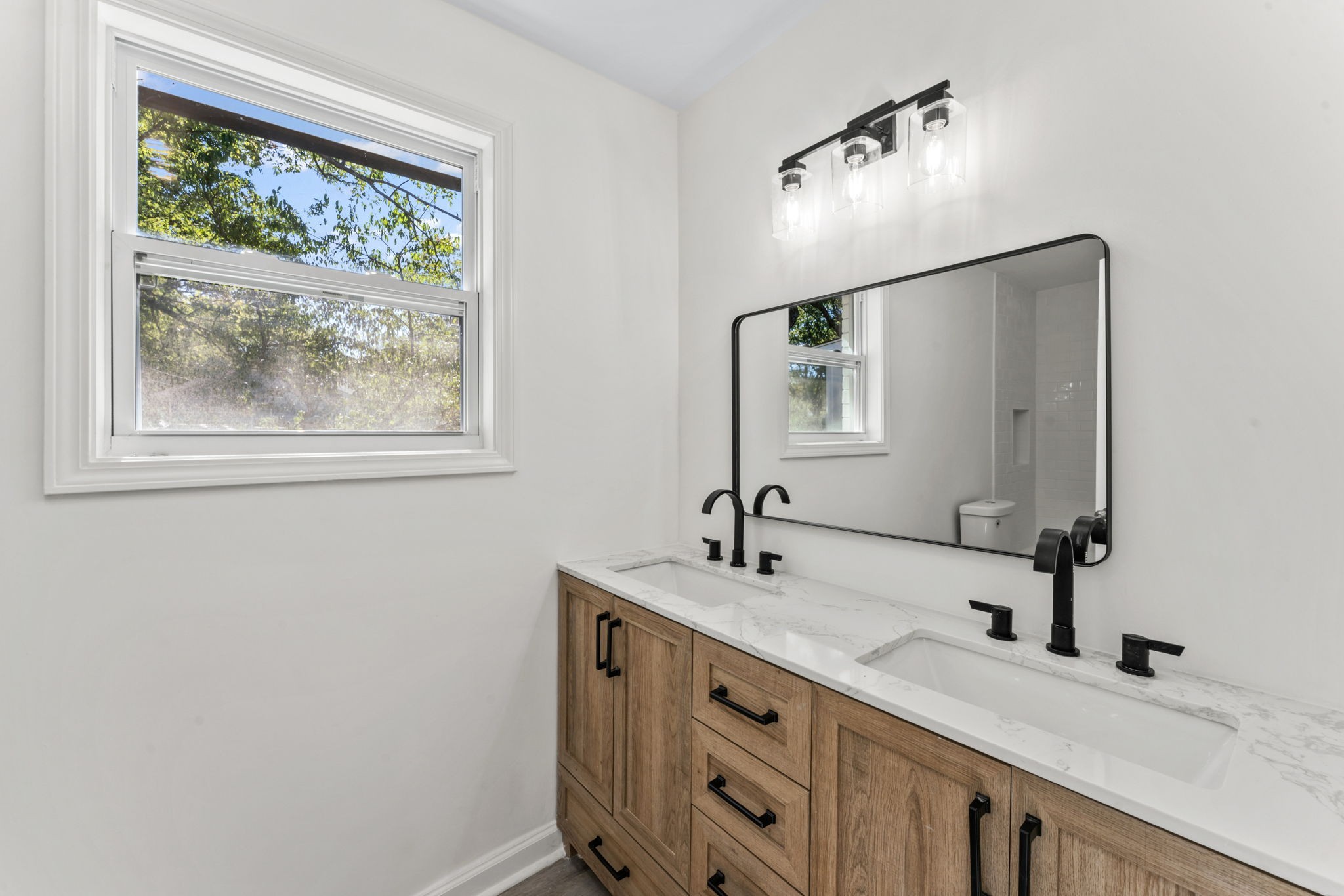 123 Highland Dr