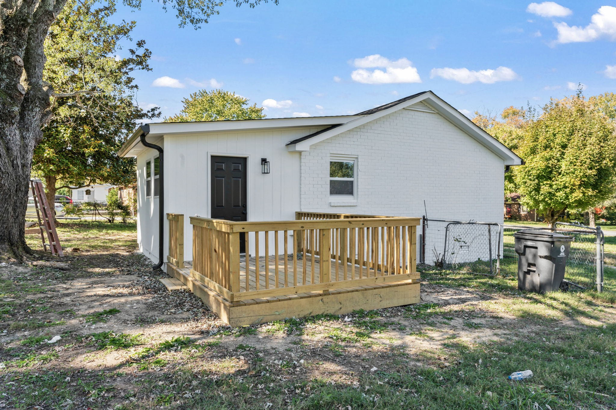 123 Highland Dr