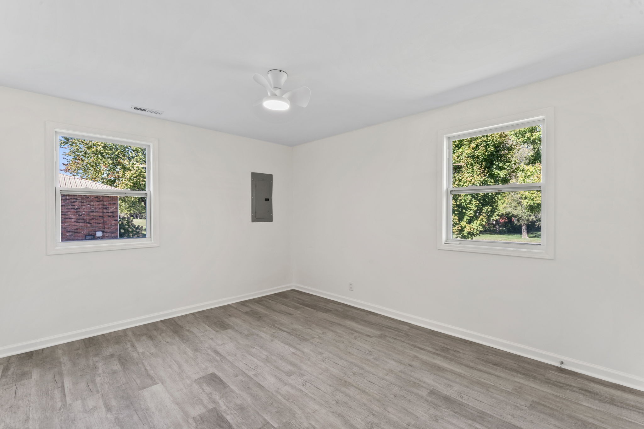 123 Highland Dr