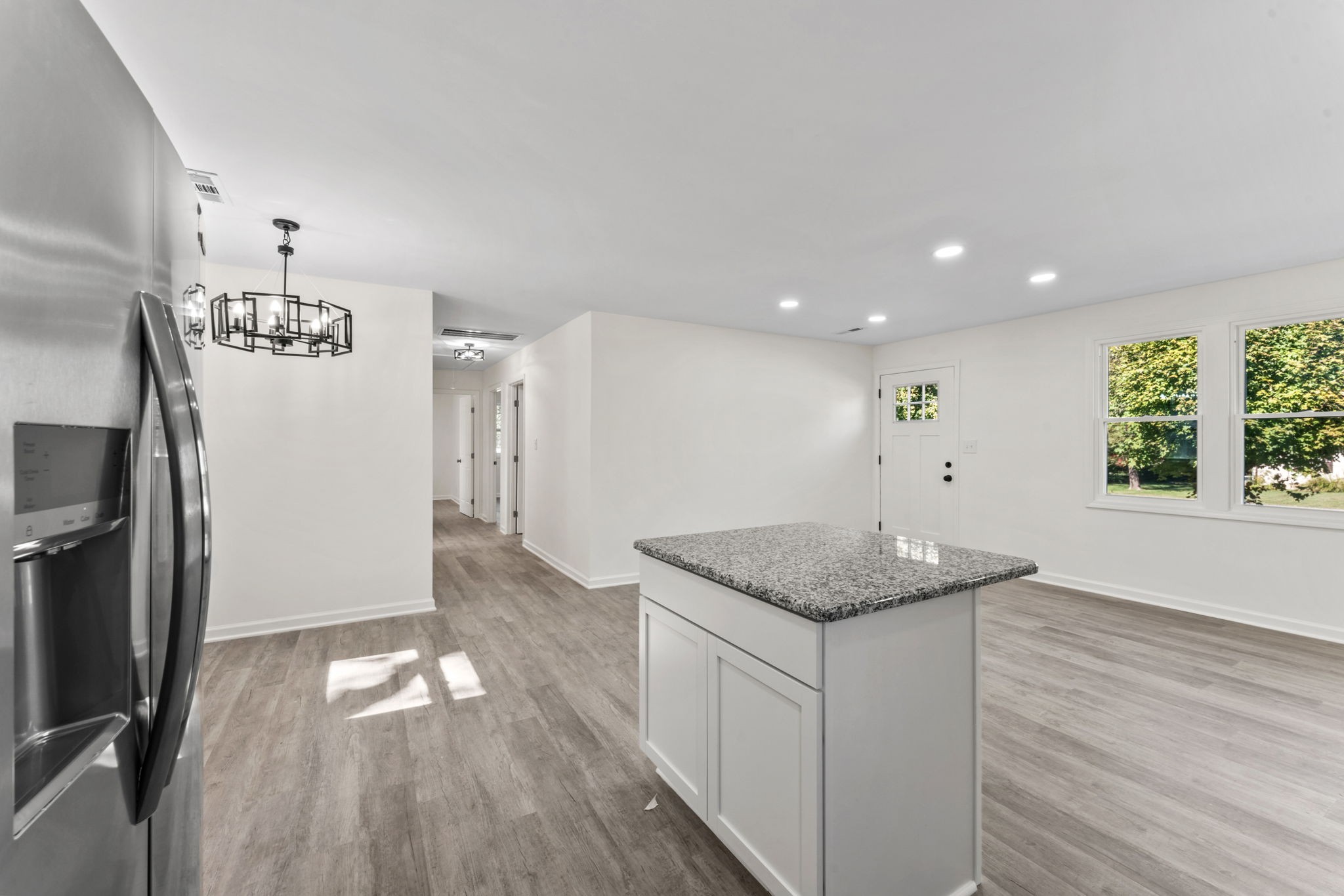 123 Highland Dr