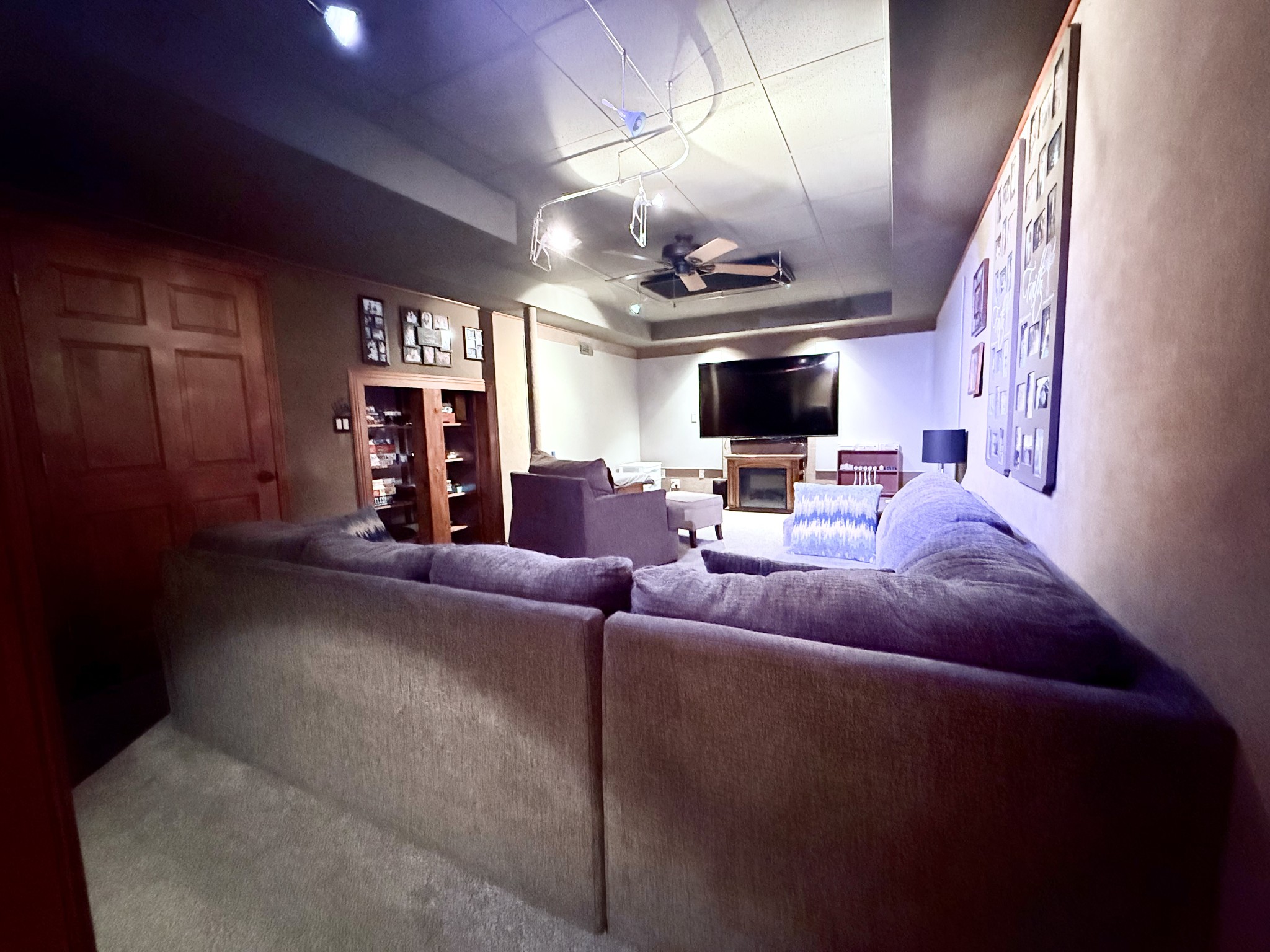 1011 Whippoorwill Dr