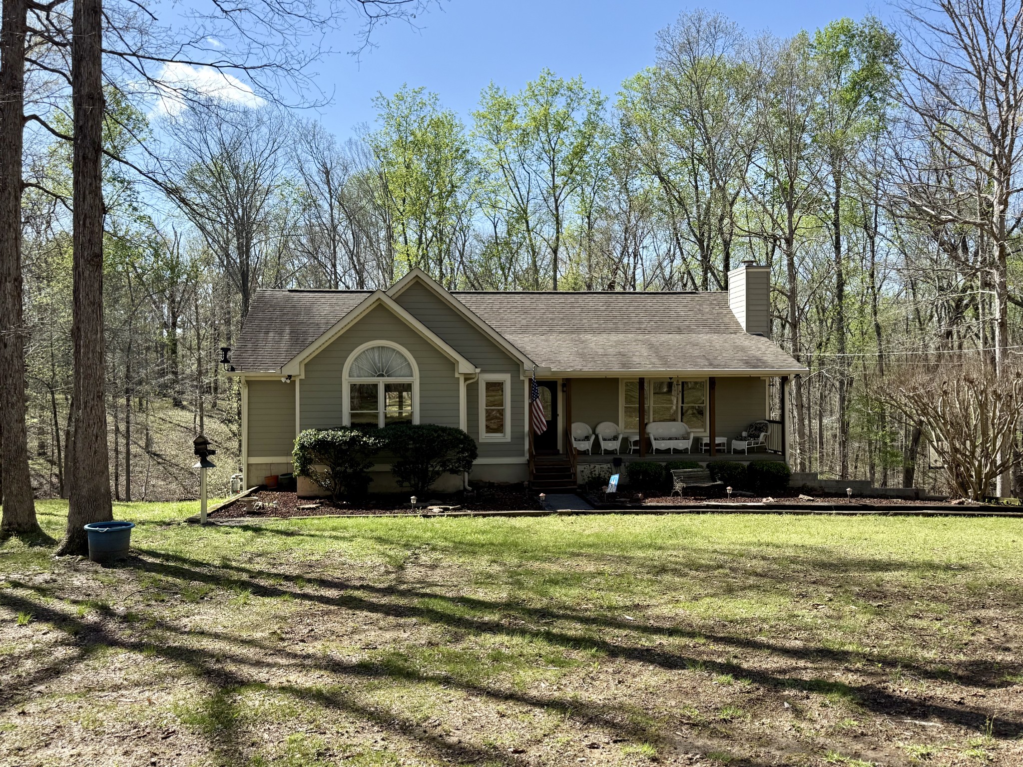 1011 Whippoorwill Dr