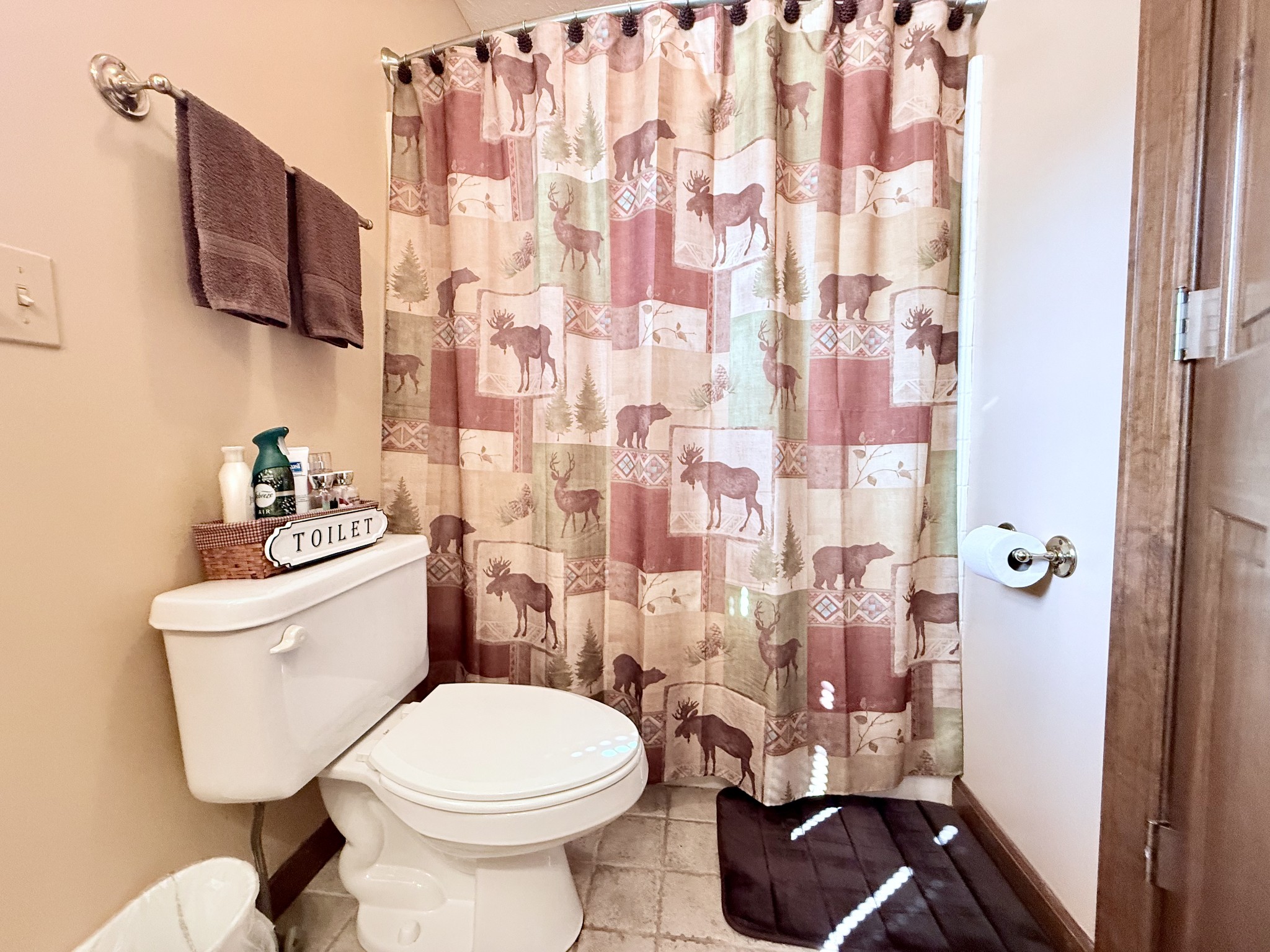 1011 Whippoorwill Dr