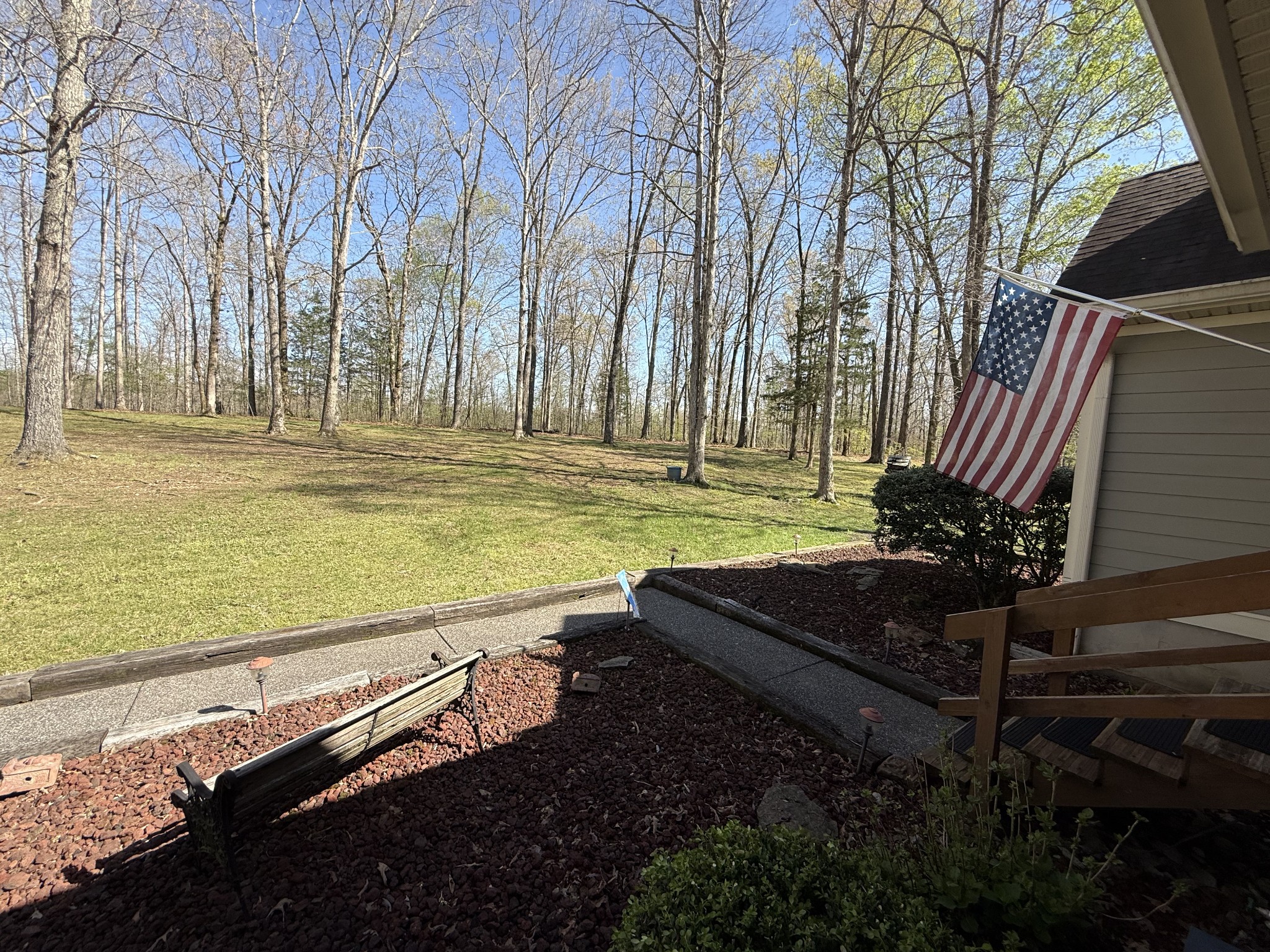 1011 Whippoorwill Dr