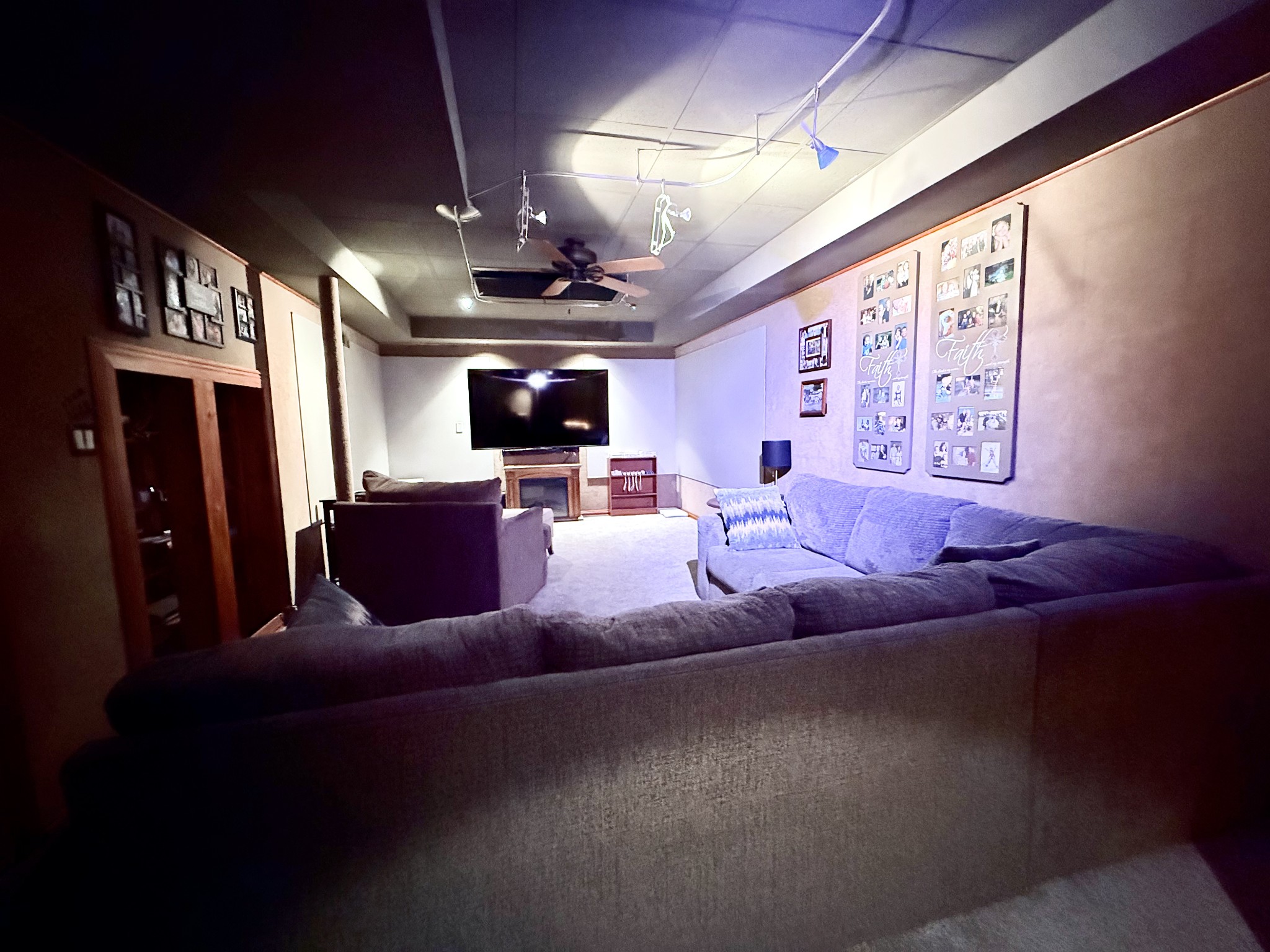 1011 Whippoorwill Dr