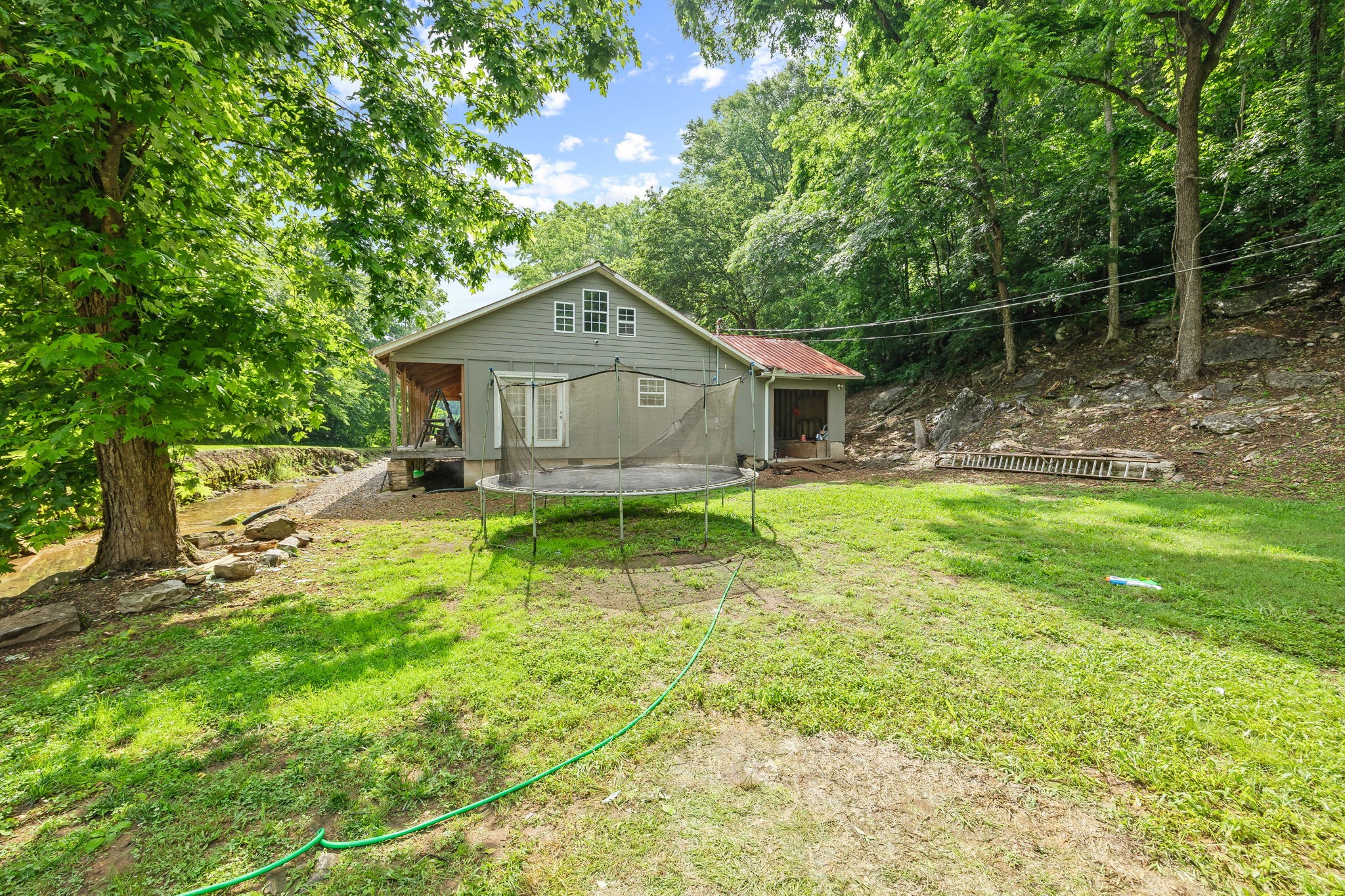 333 Cubbins Hollow Rd