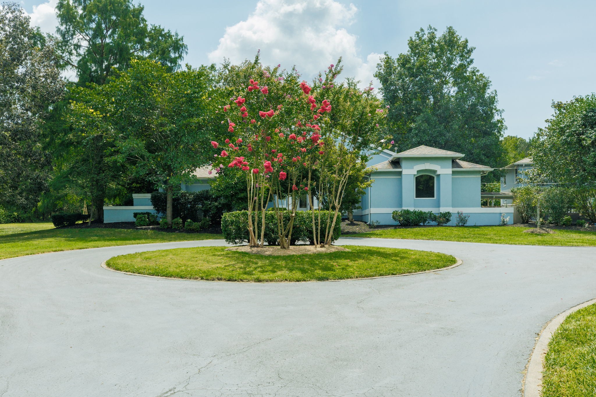 8973 Couchville Pike