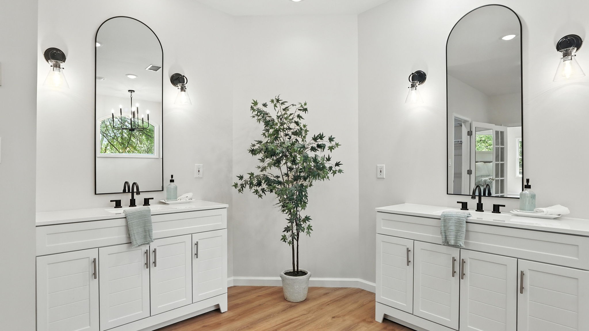 8973 Couchville Pike