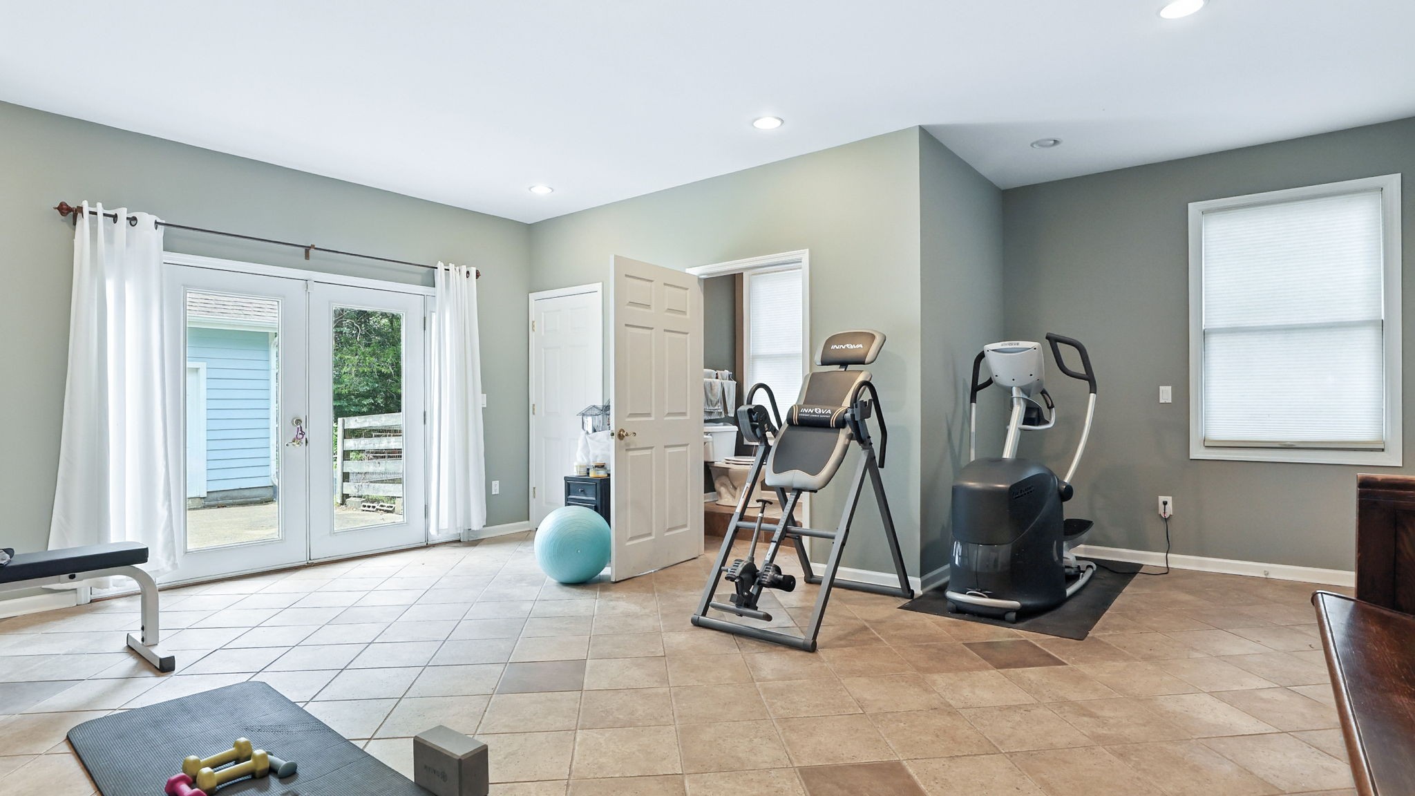 8973 Couchville Pike