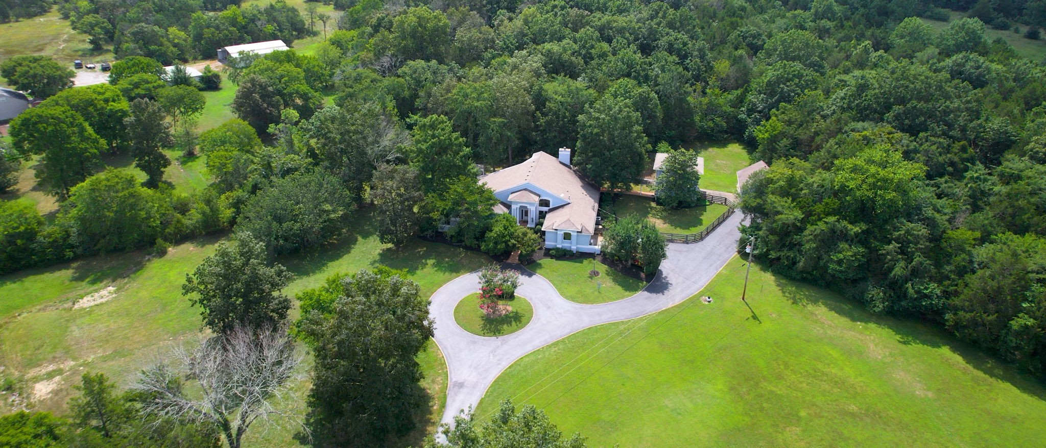 8973 Couchville Pike