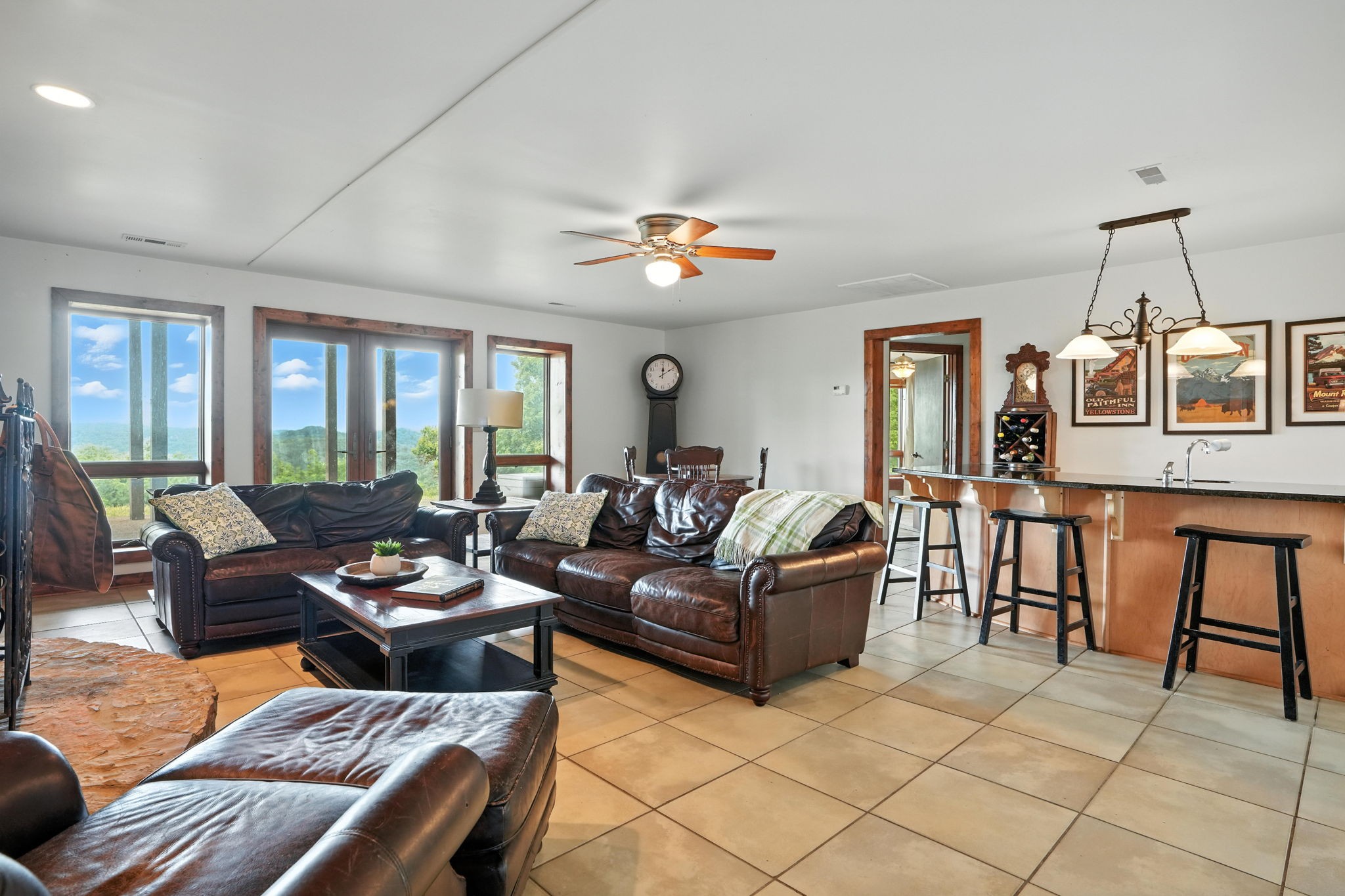 4445 Hurricane Ridge Rd