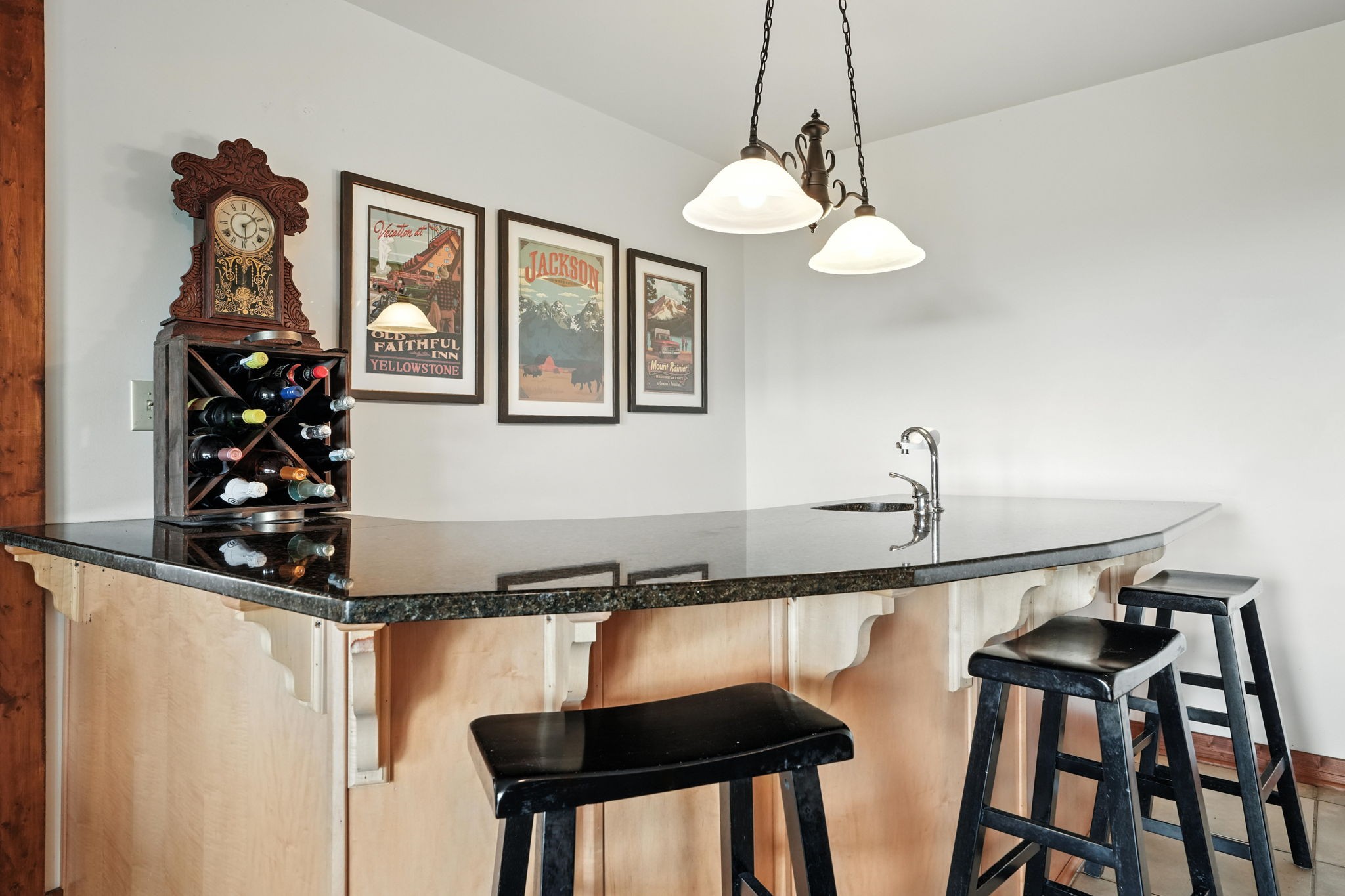 4445 Hurricane Ridge Rd