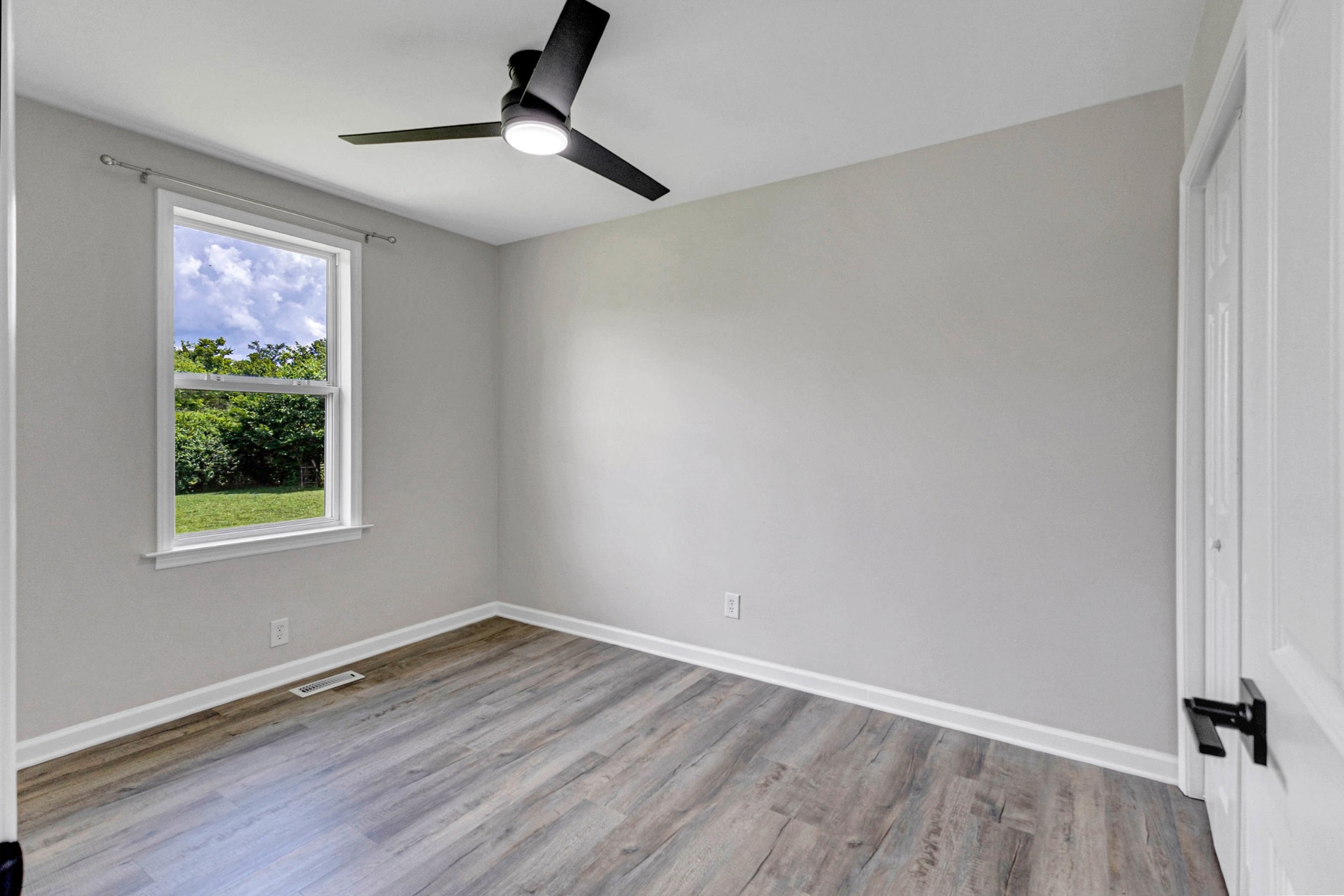 241 Curd Rd