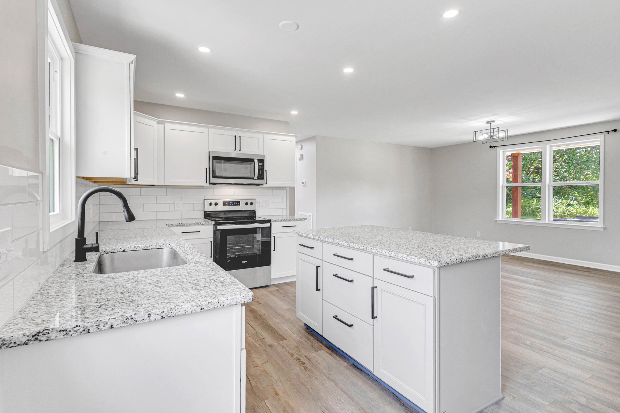 241 Curd Rd