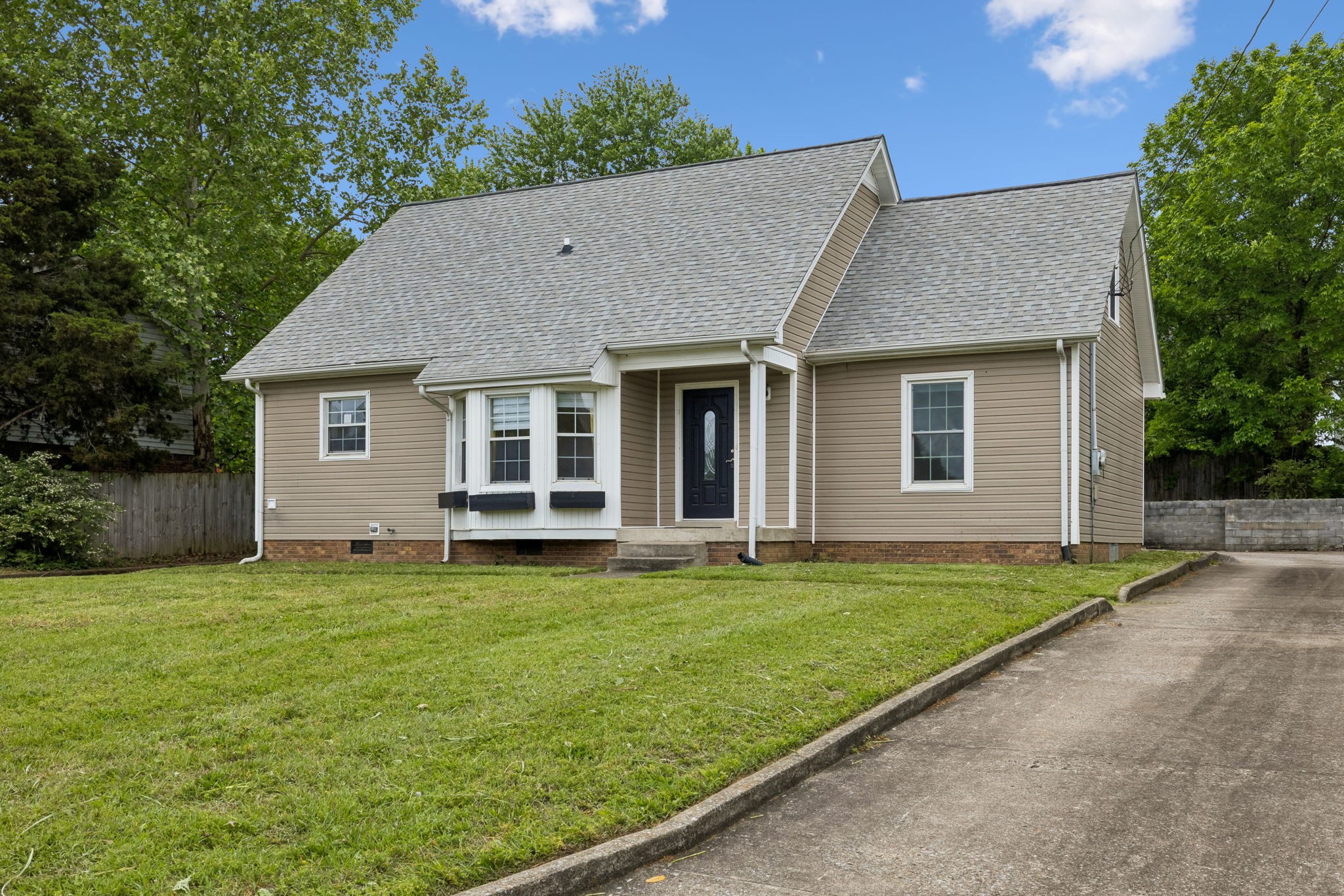 422 Cook Dr