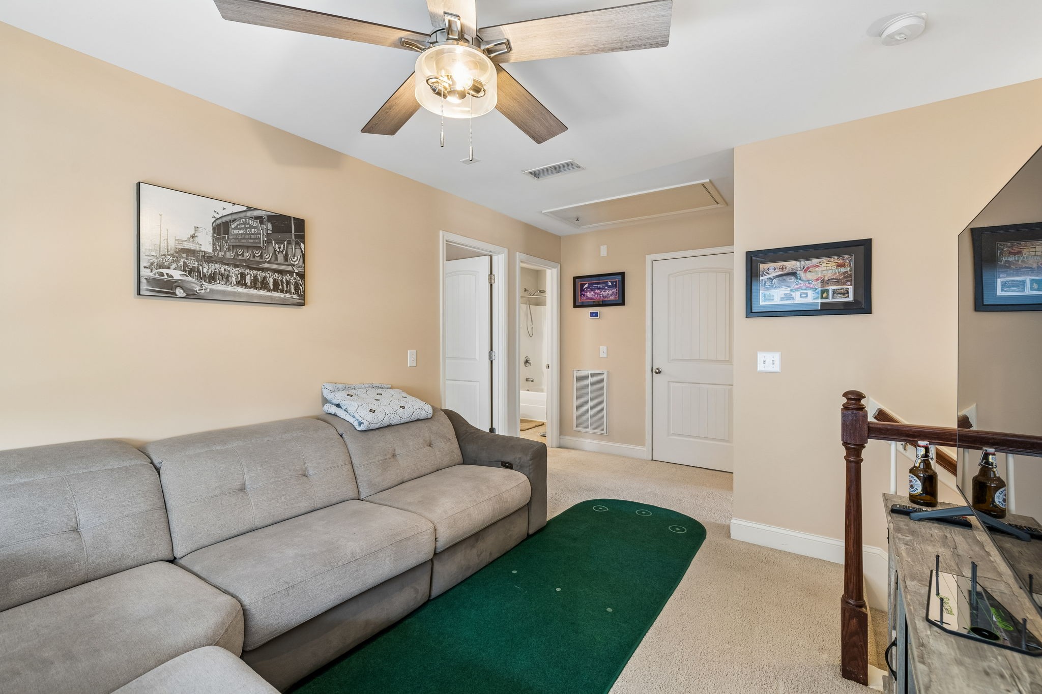 313 Windgrove Ter
