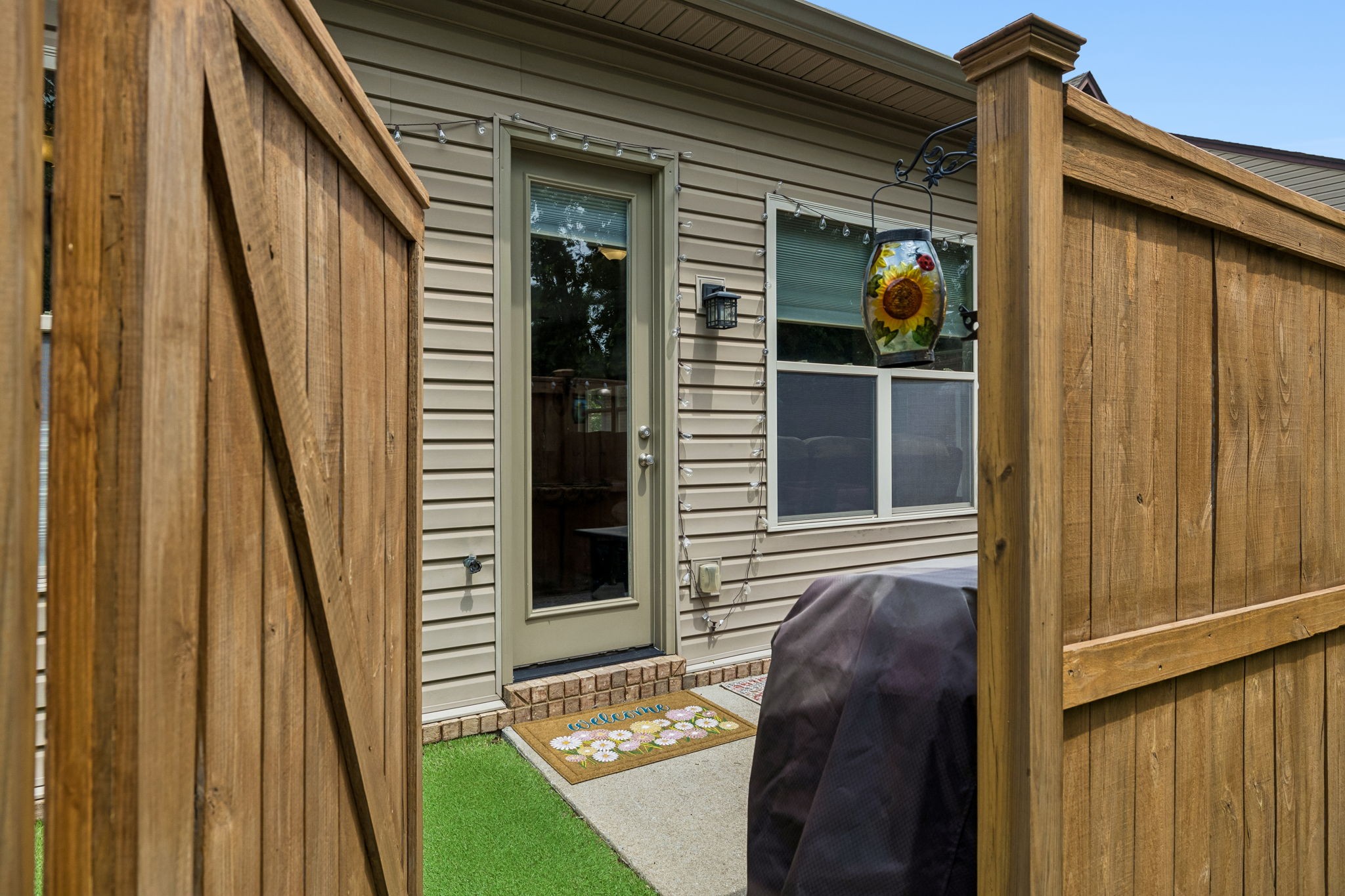 313 Windgrove Ter