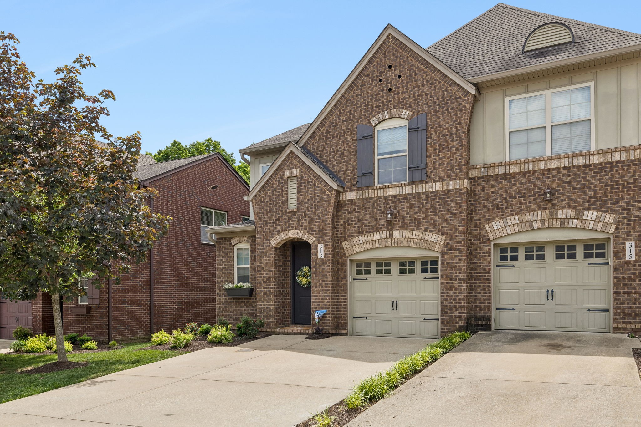 313 Windgrove Ter
