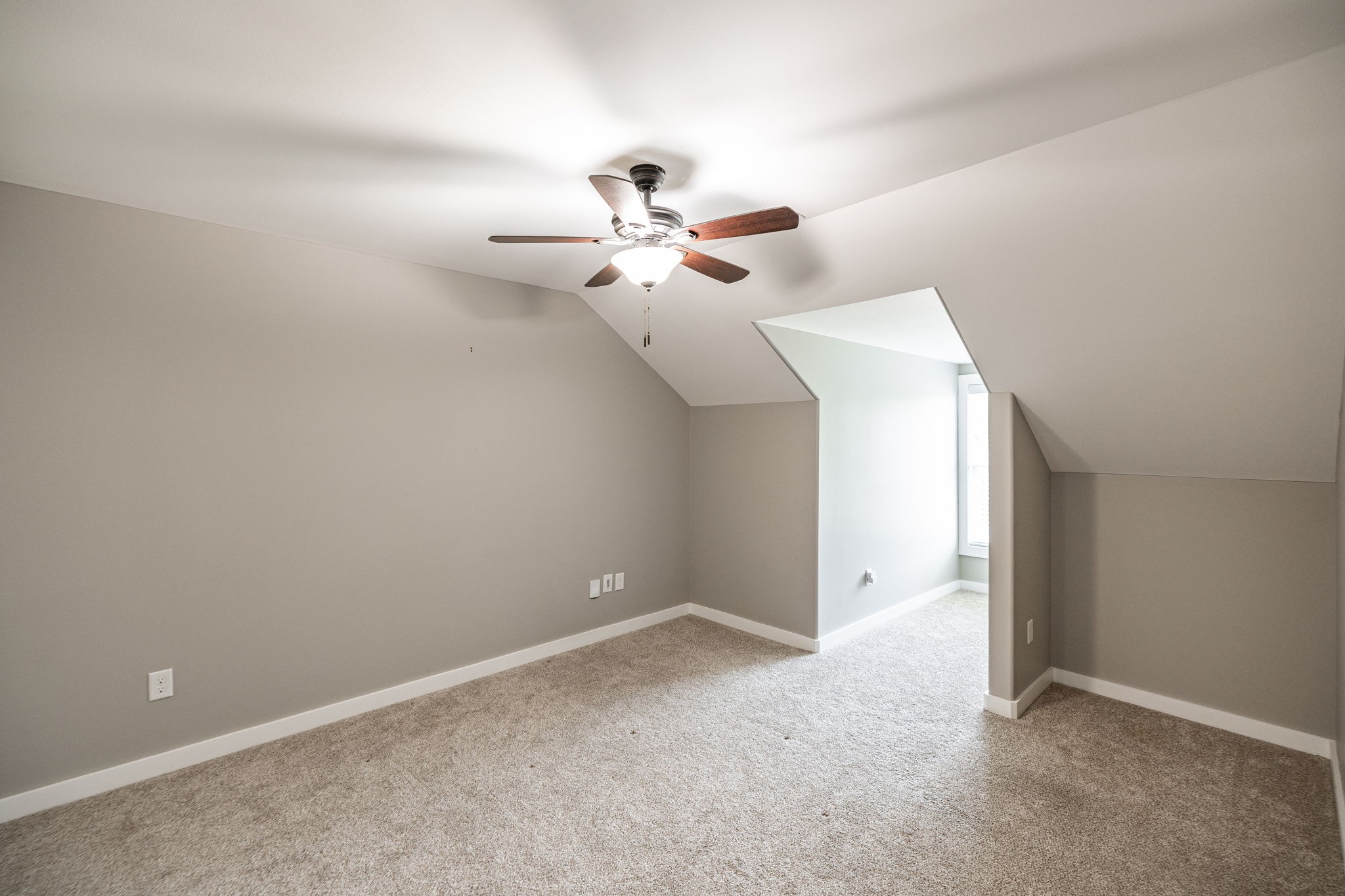 794 Brights Ln