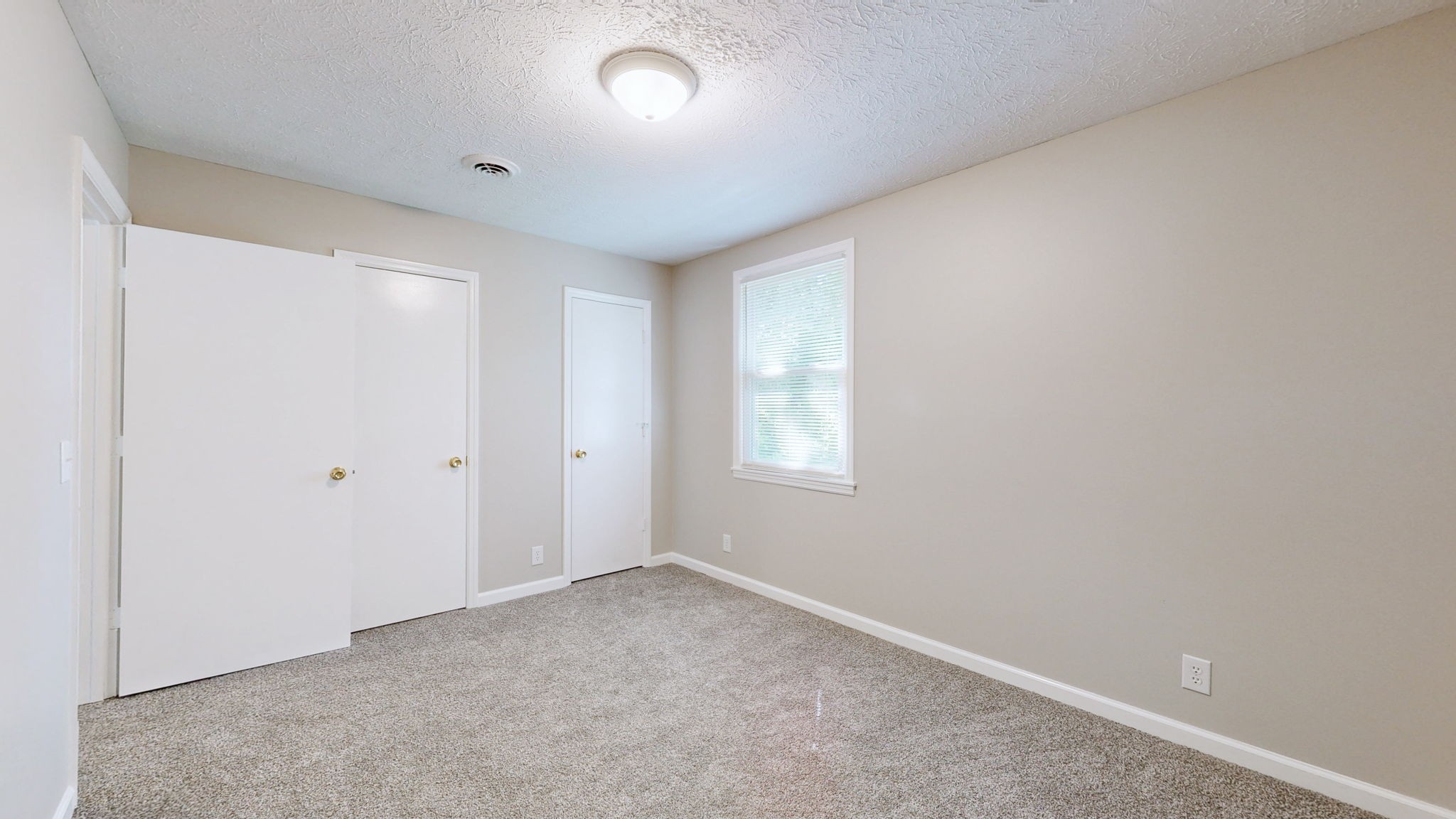 130 Brenda Ln