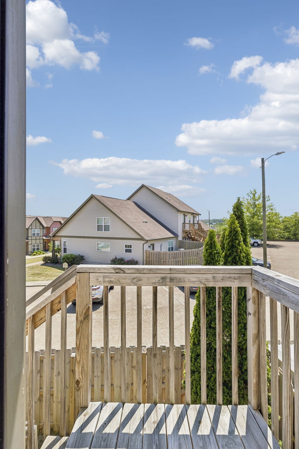 1812 Isabelle Ct