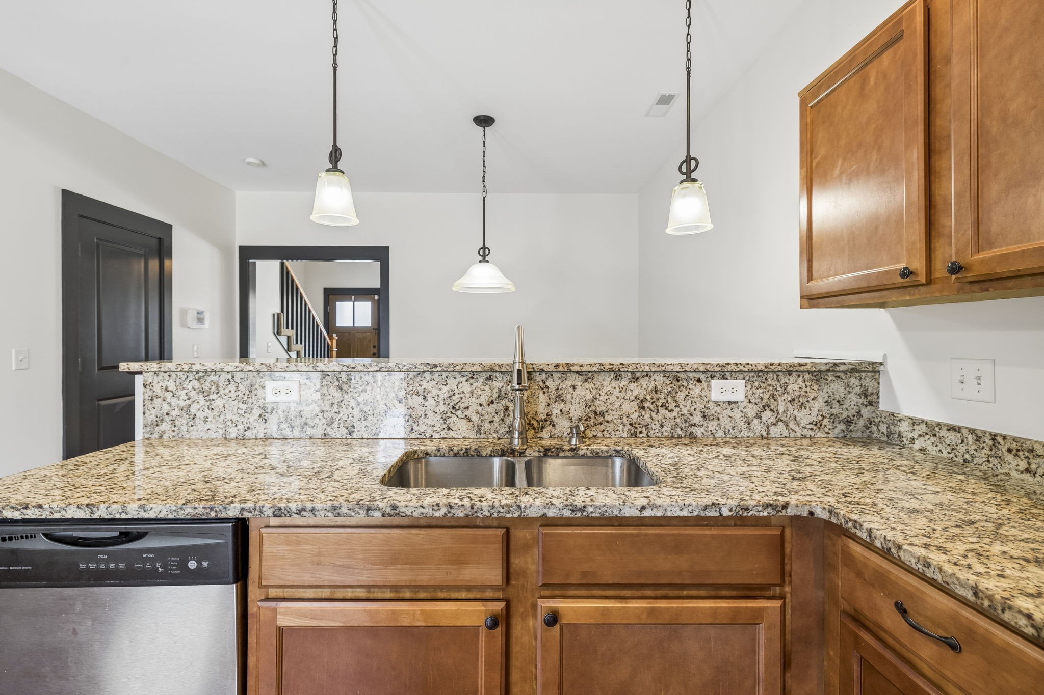 1812 Isabelle Ct