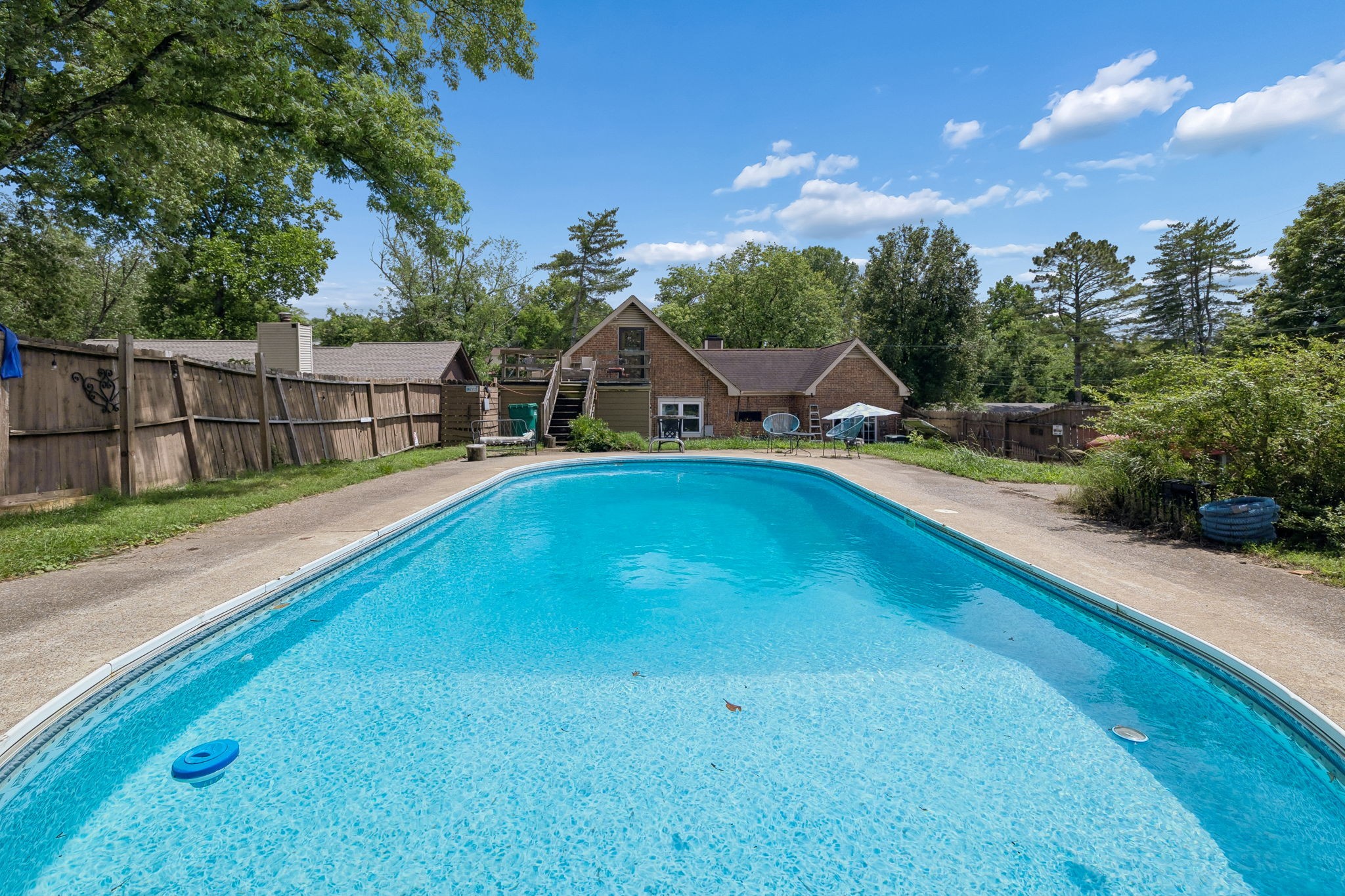 4916 Shadowlawn Dr