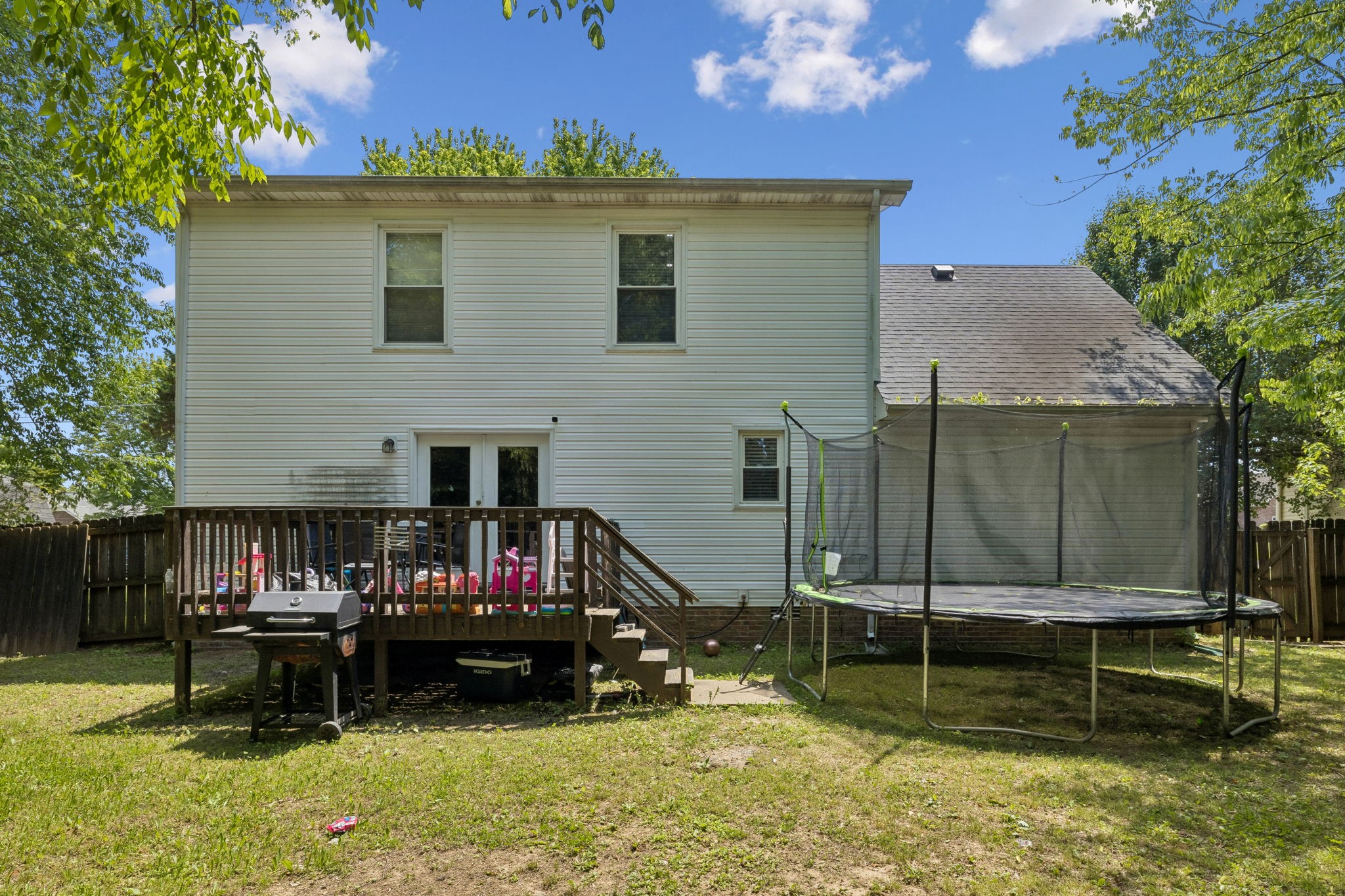 1036 Roedeer Dr
