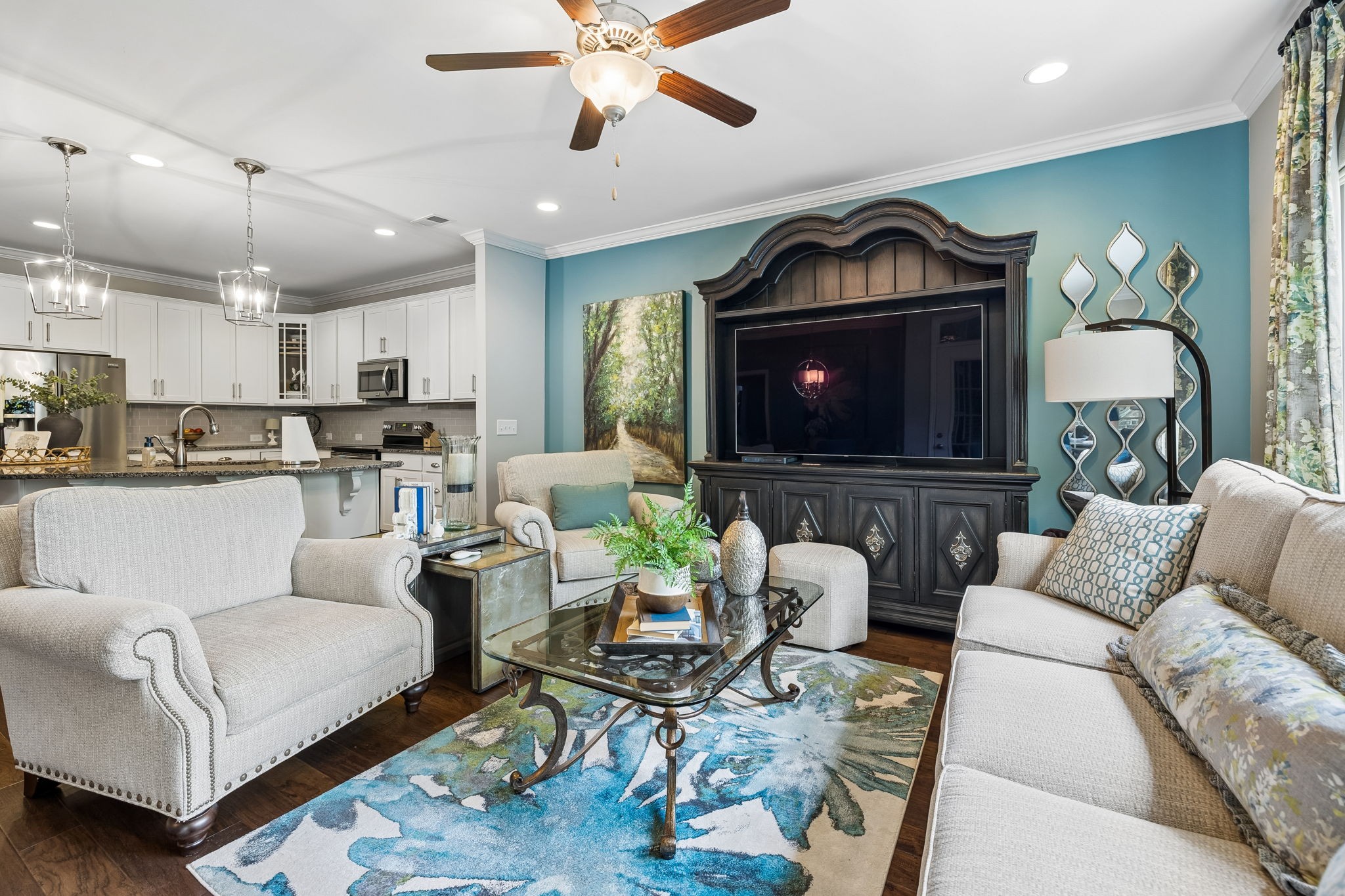 1010 Callaway Dr