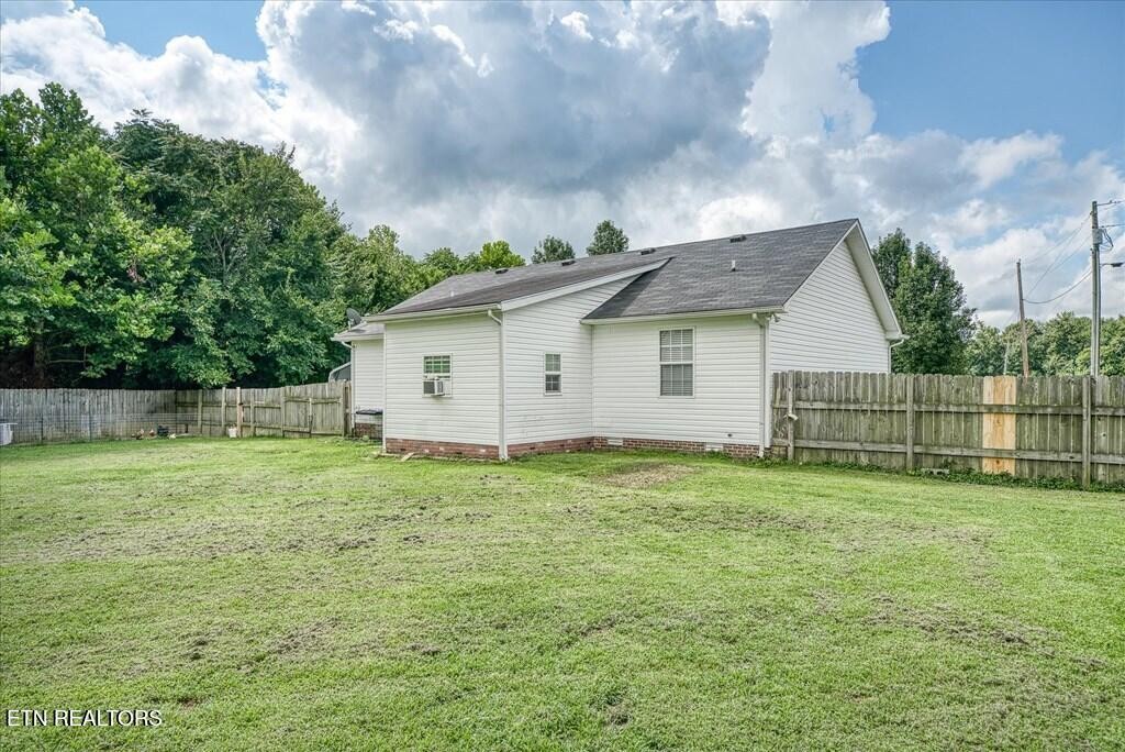 6775 Thomas Twin Oak Rd