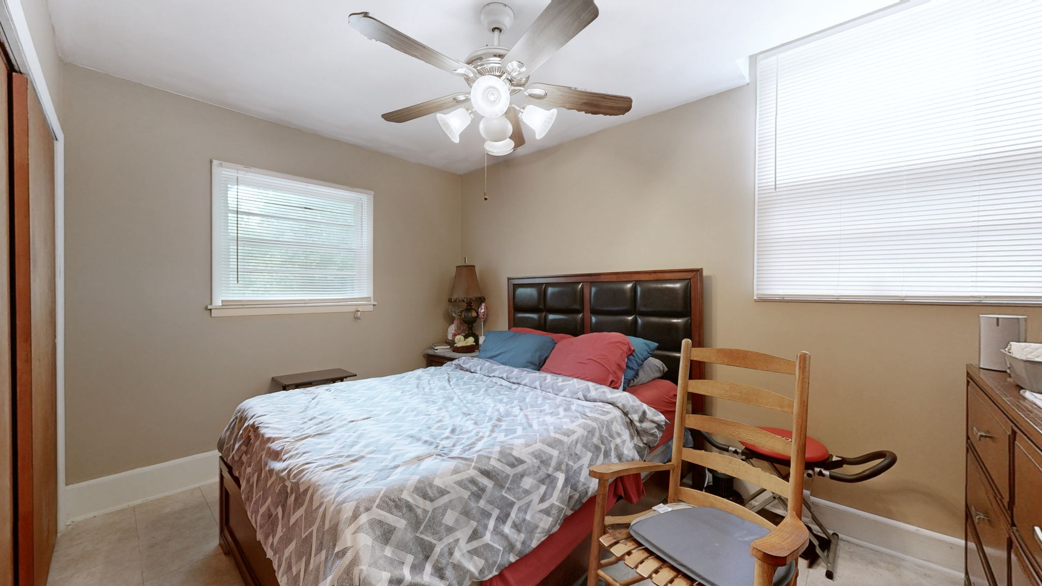 1223 Westchester Dr