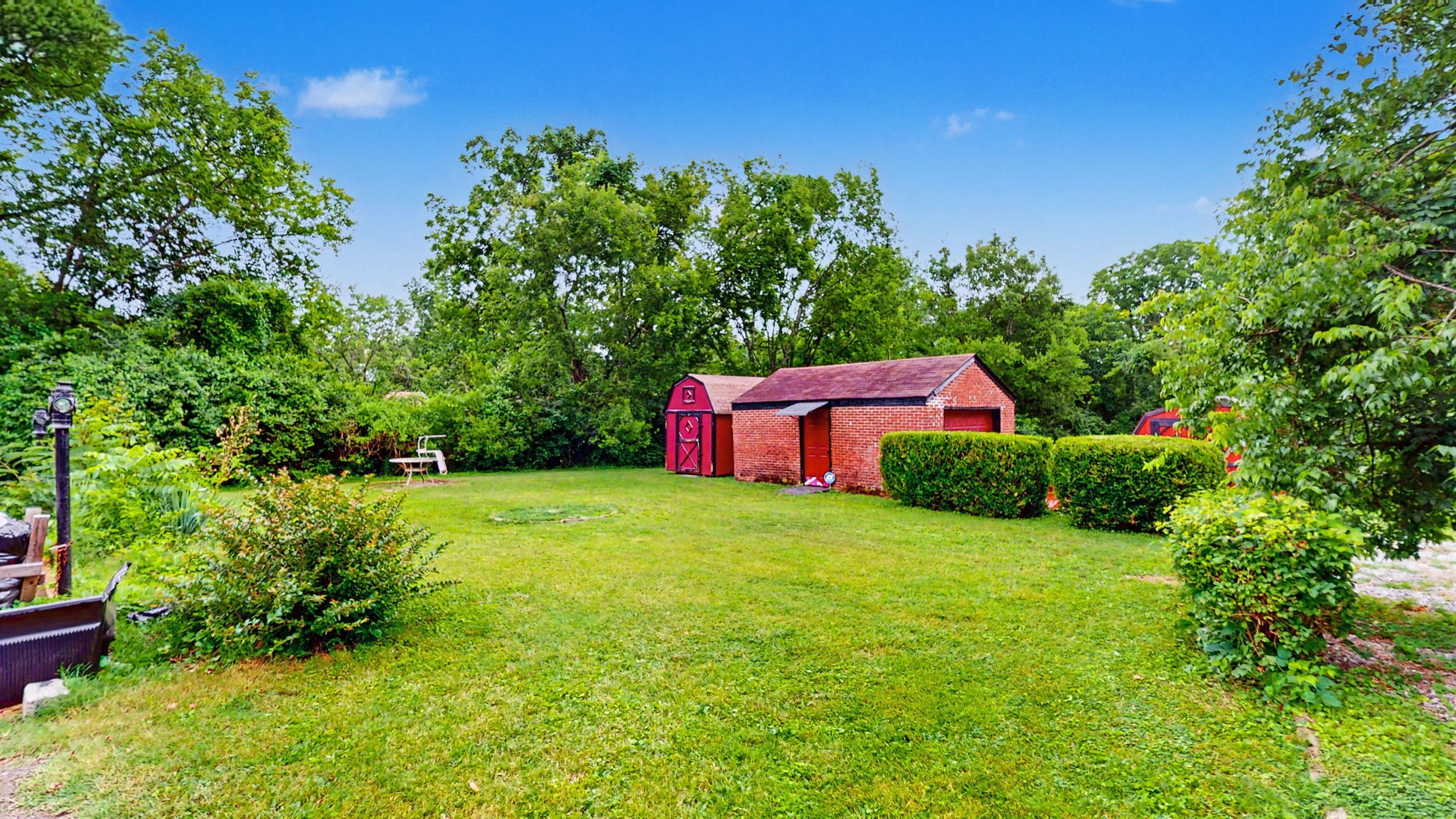 1223 Westchester Dr