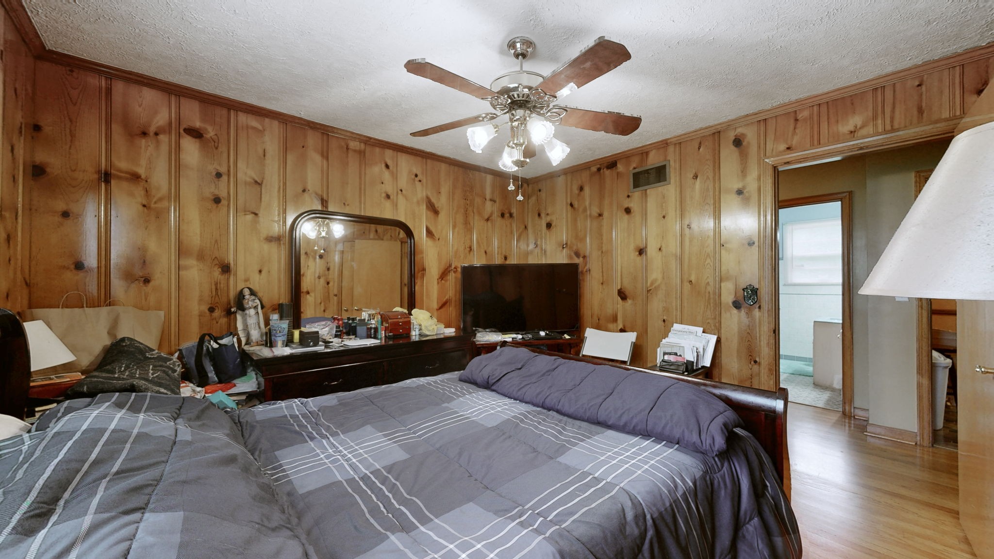 1223 Westchester Dr