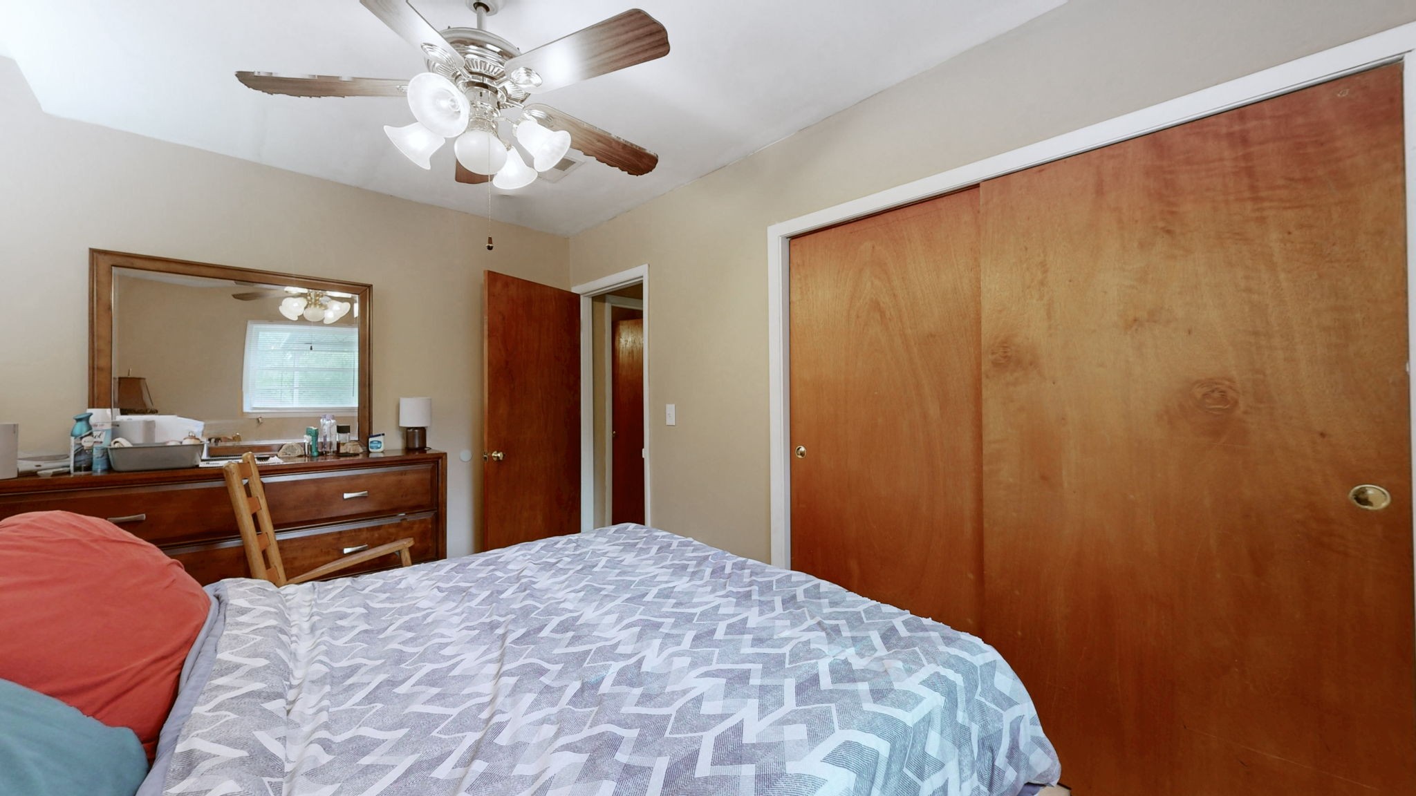 1223 Westchester Dr