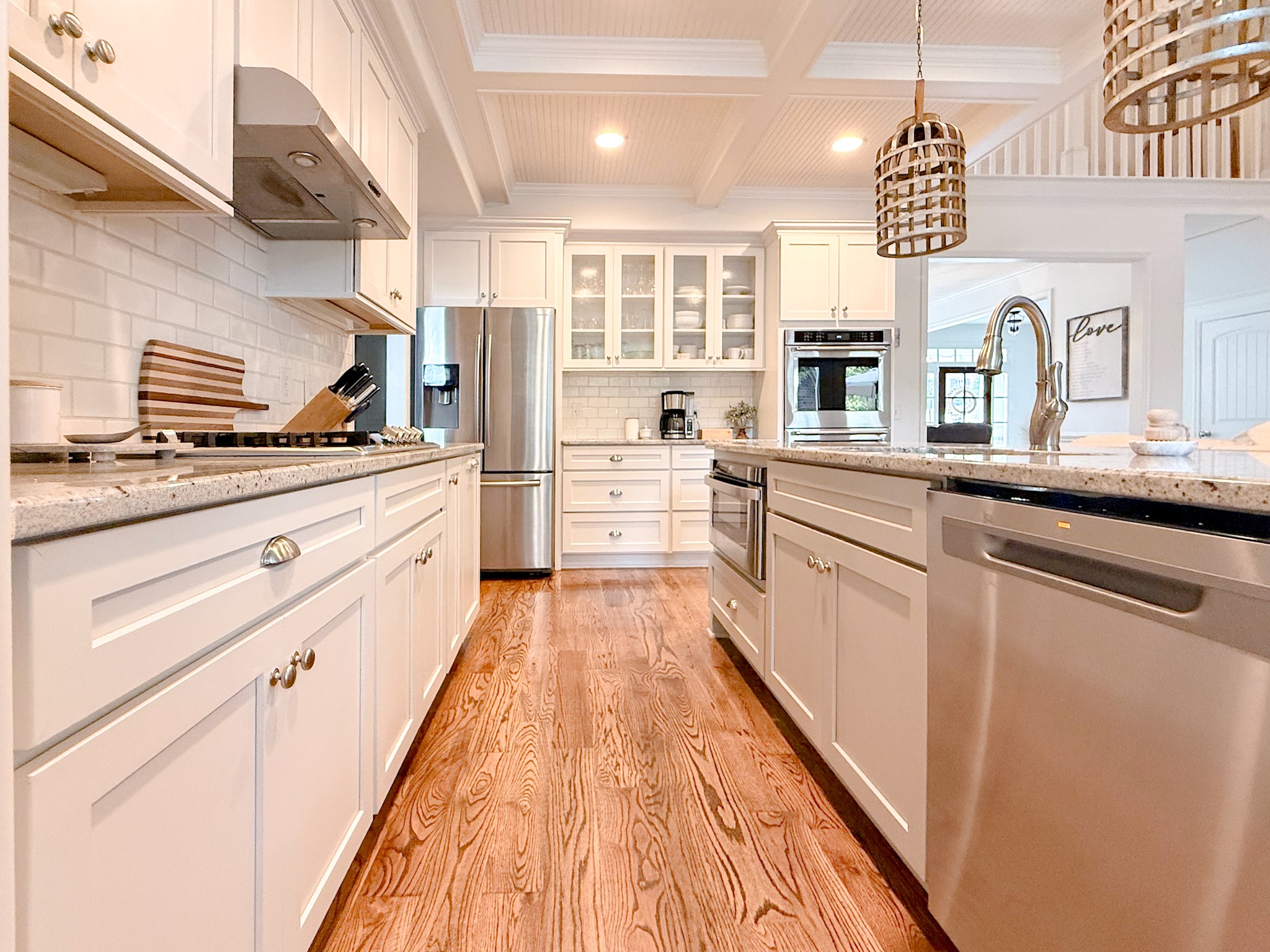 1027 Nealcrest Cir