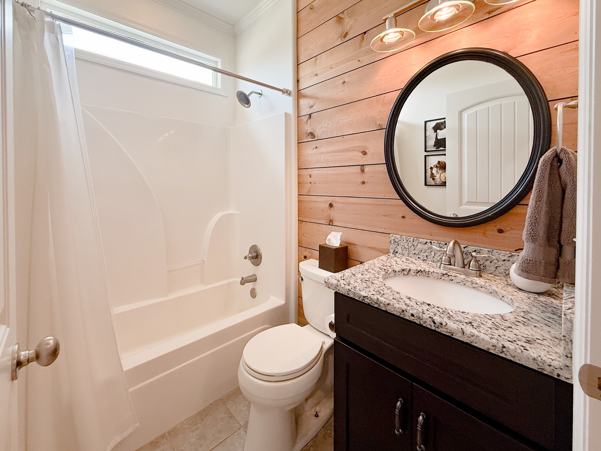 1027 Nealcrest Cir