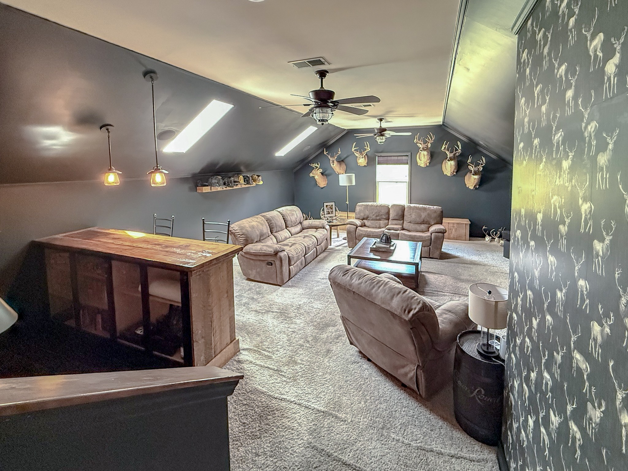 1027 Nealcrest Cir