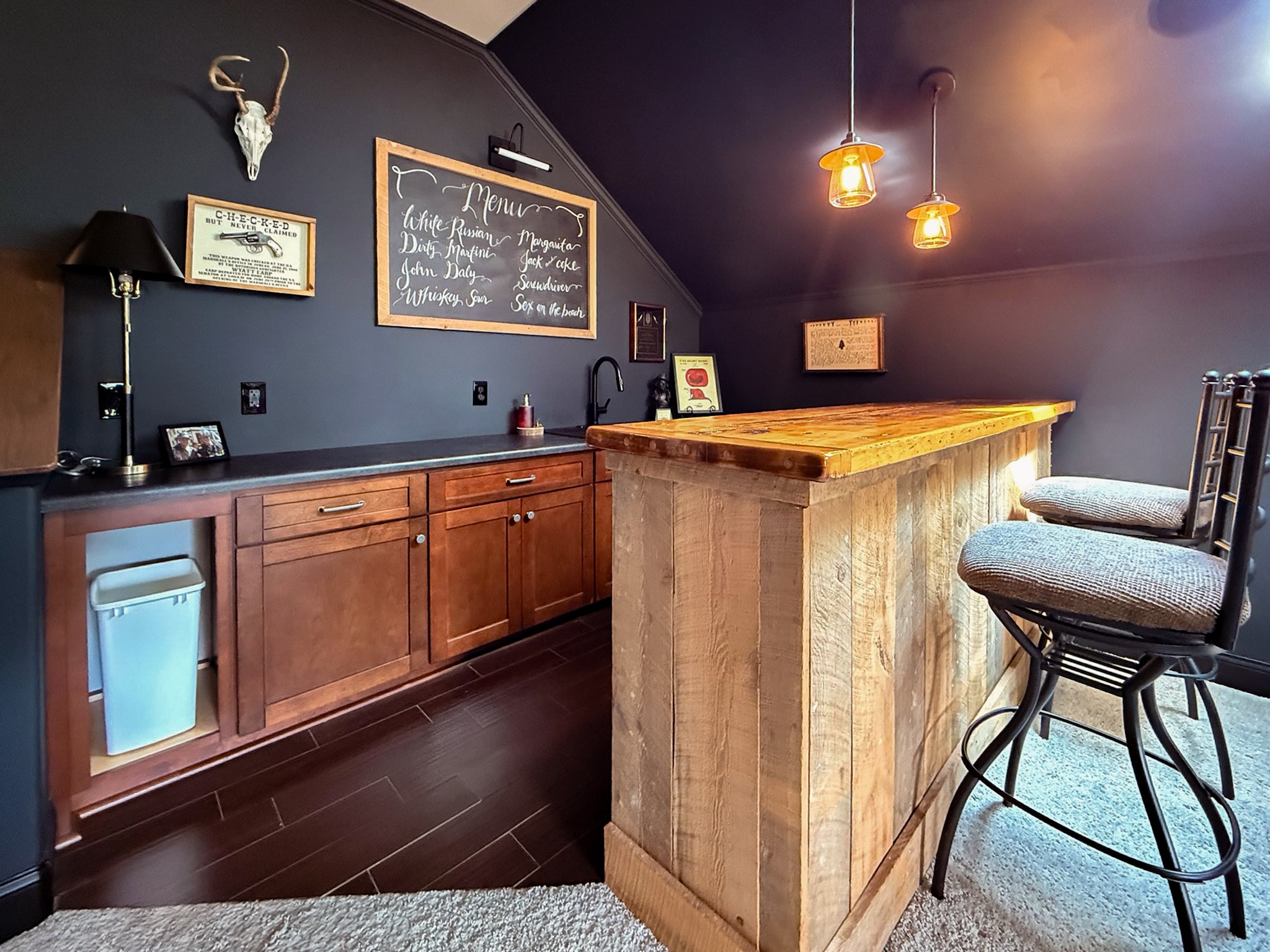 1027 Nealcrest Cir